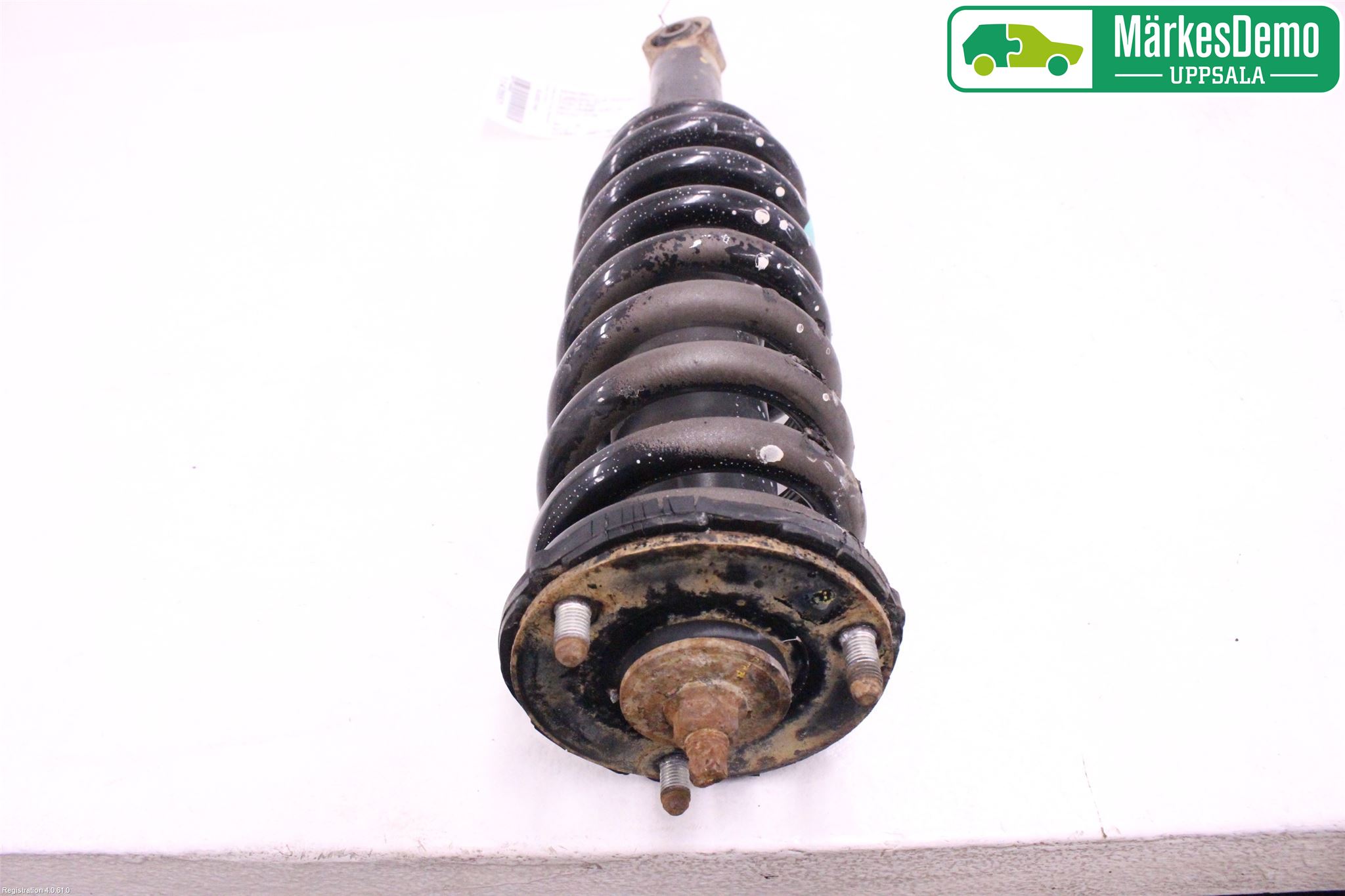 Isuzu D-MAX Fjäderben Fram Vänster