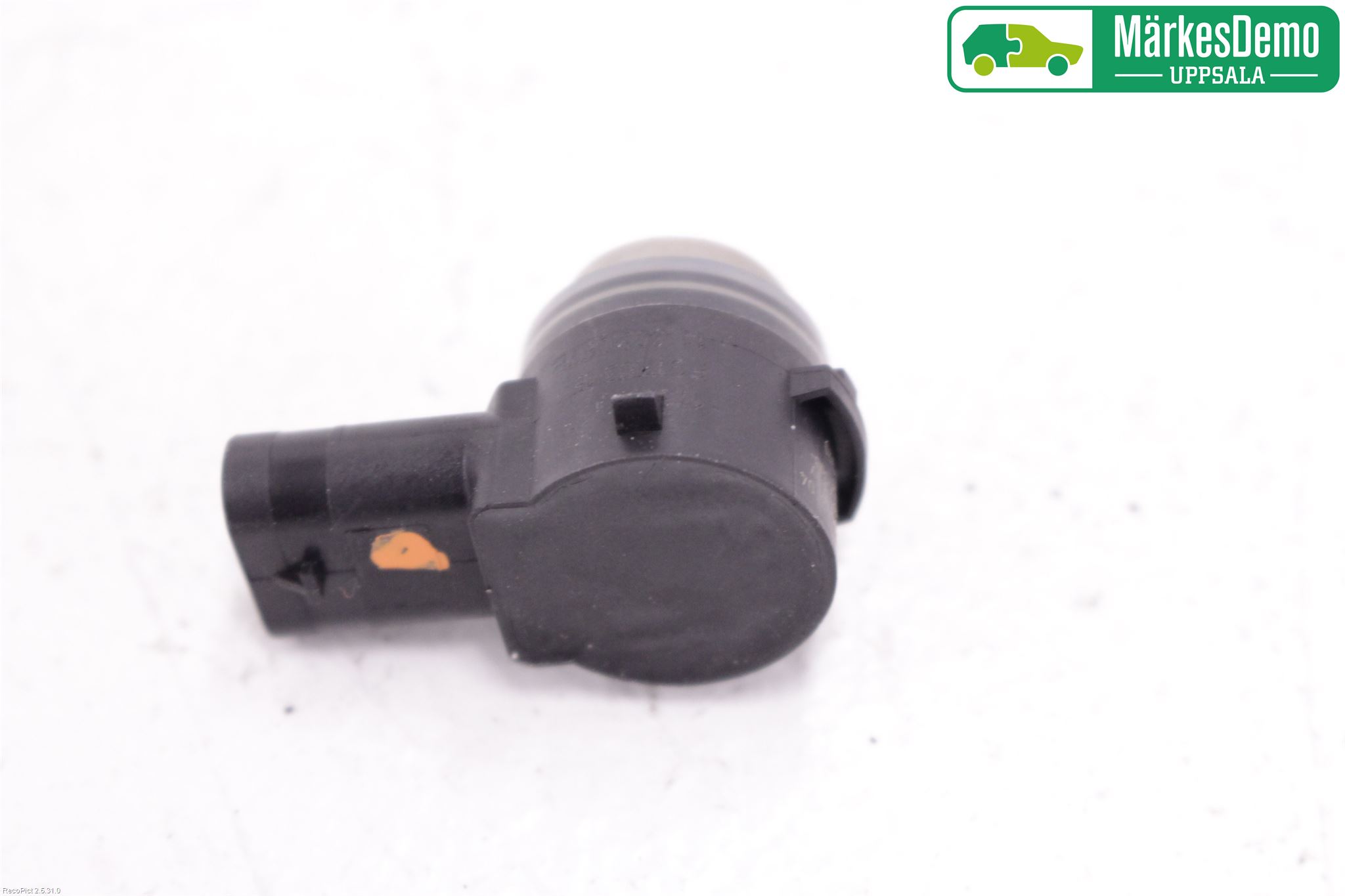 Mercedes-Benz MB E-KLASS (W212) 09-16 Parkeringshjälp Frontsensor