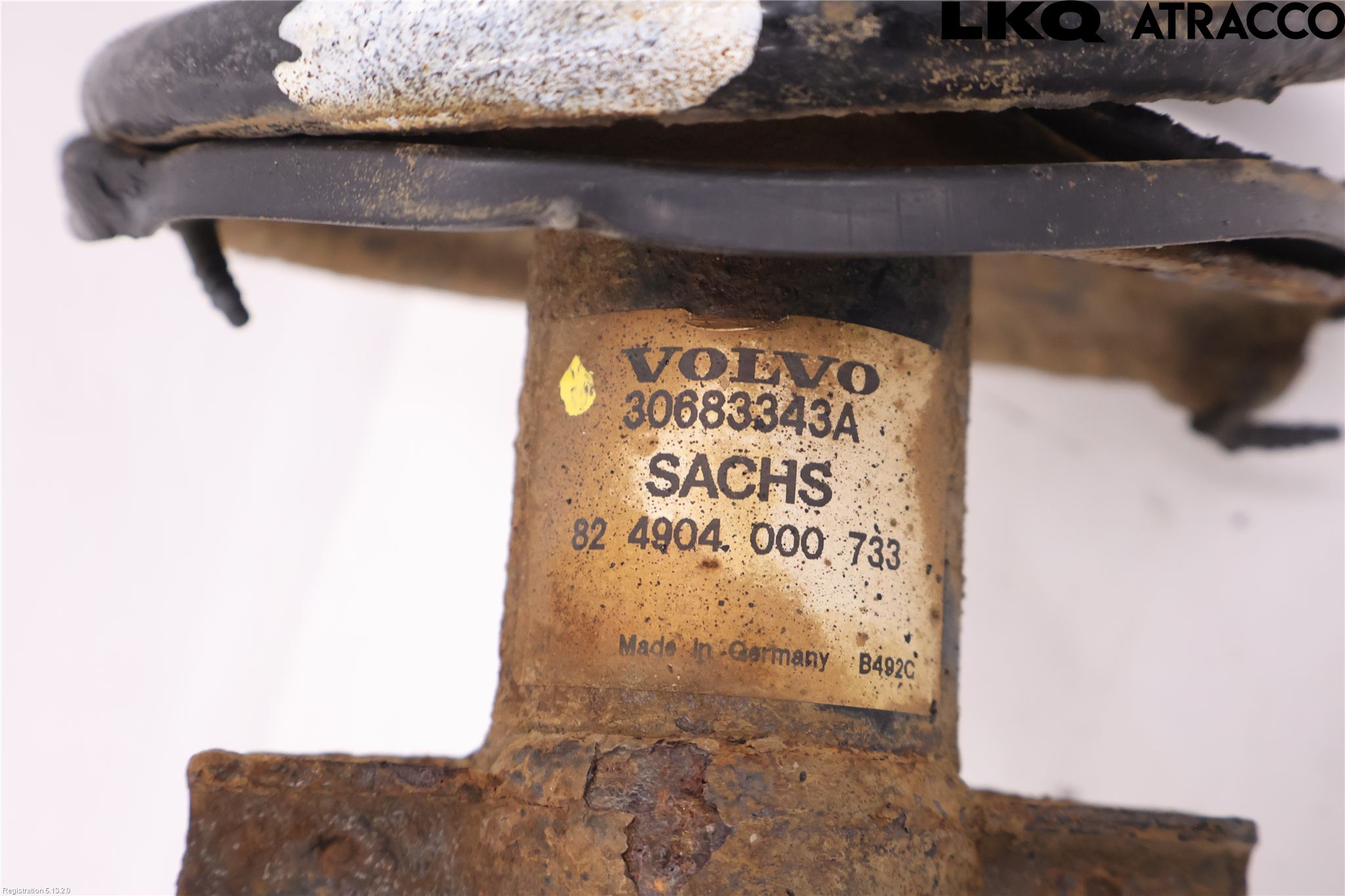 Volvo V70 05-08 Fjäderben Fram Vänster