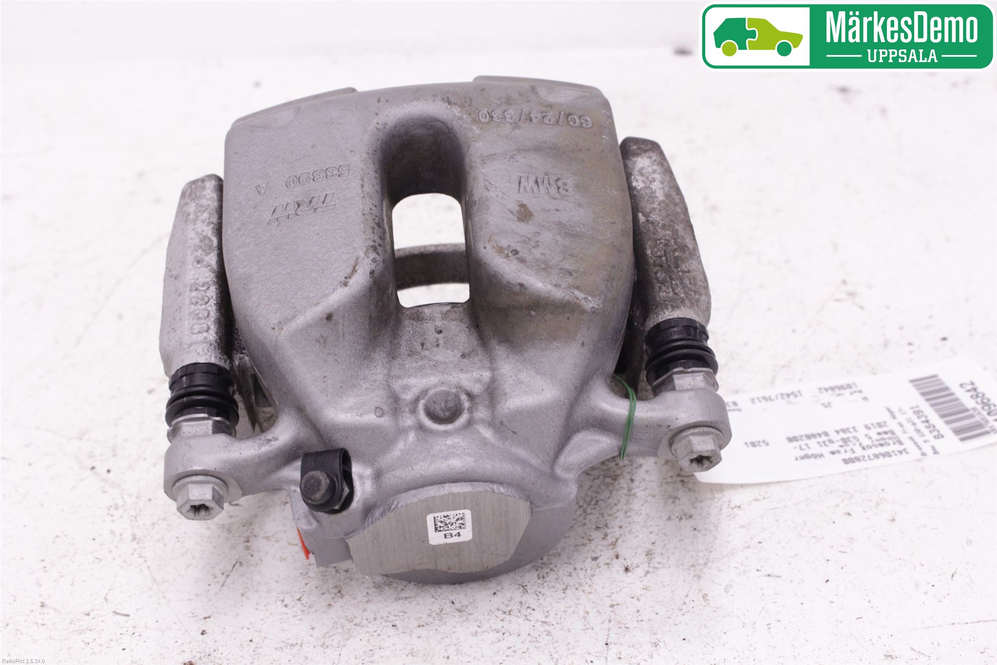 BMW 5 G30/G31/F90 17-23 Bromsok Fram Höger