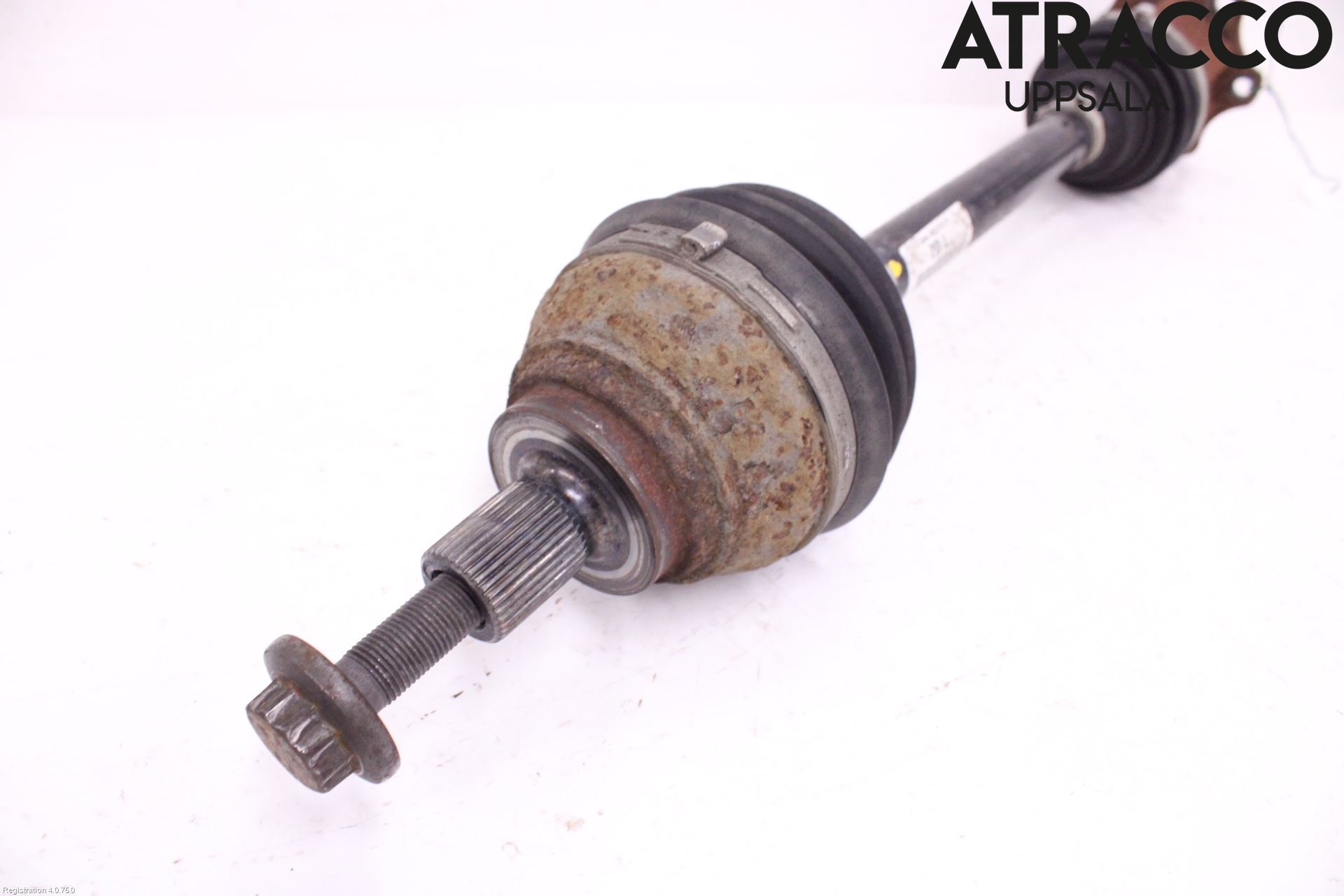Volkswagen VW PASSAT 11-14 Drivaxel Fram Höger