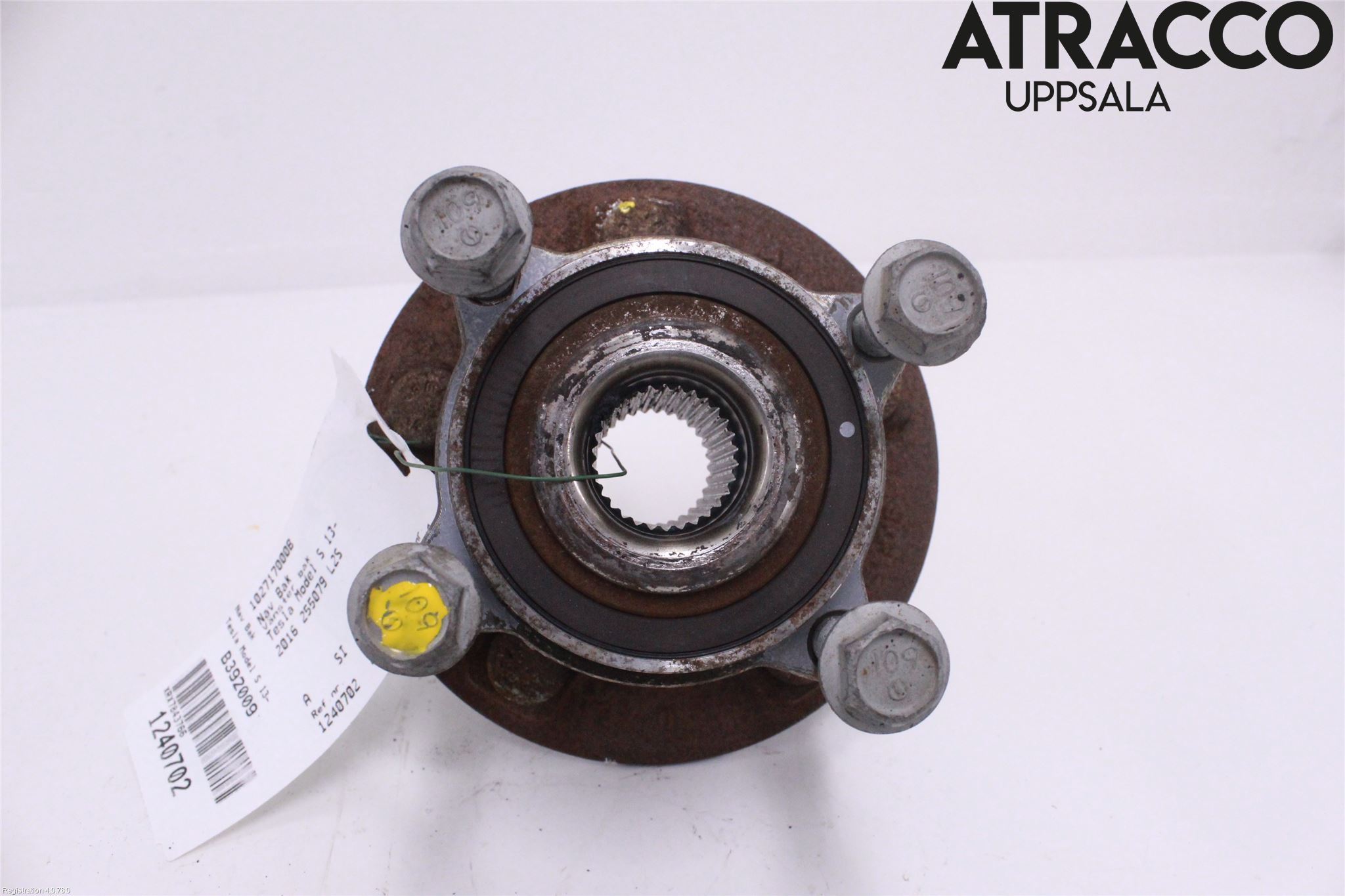 Tesla MODEL S 13- Nav Bak