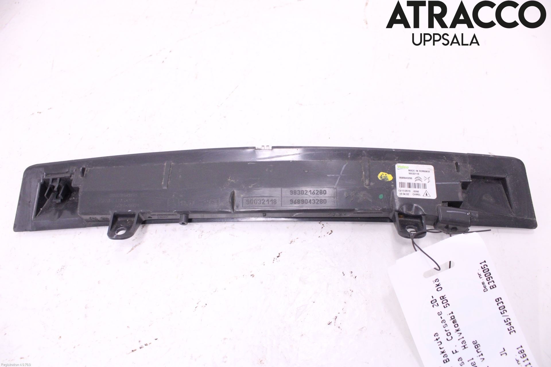 Opel CORSA F, CORSA-E 20- Bromsljus Bakruta