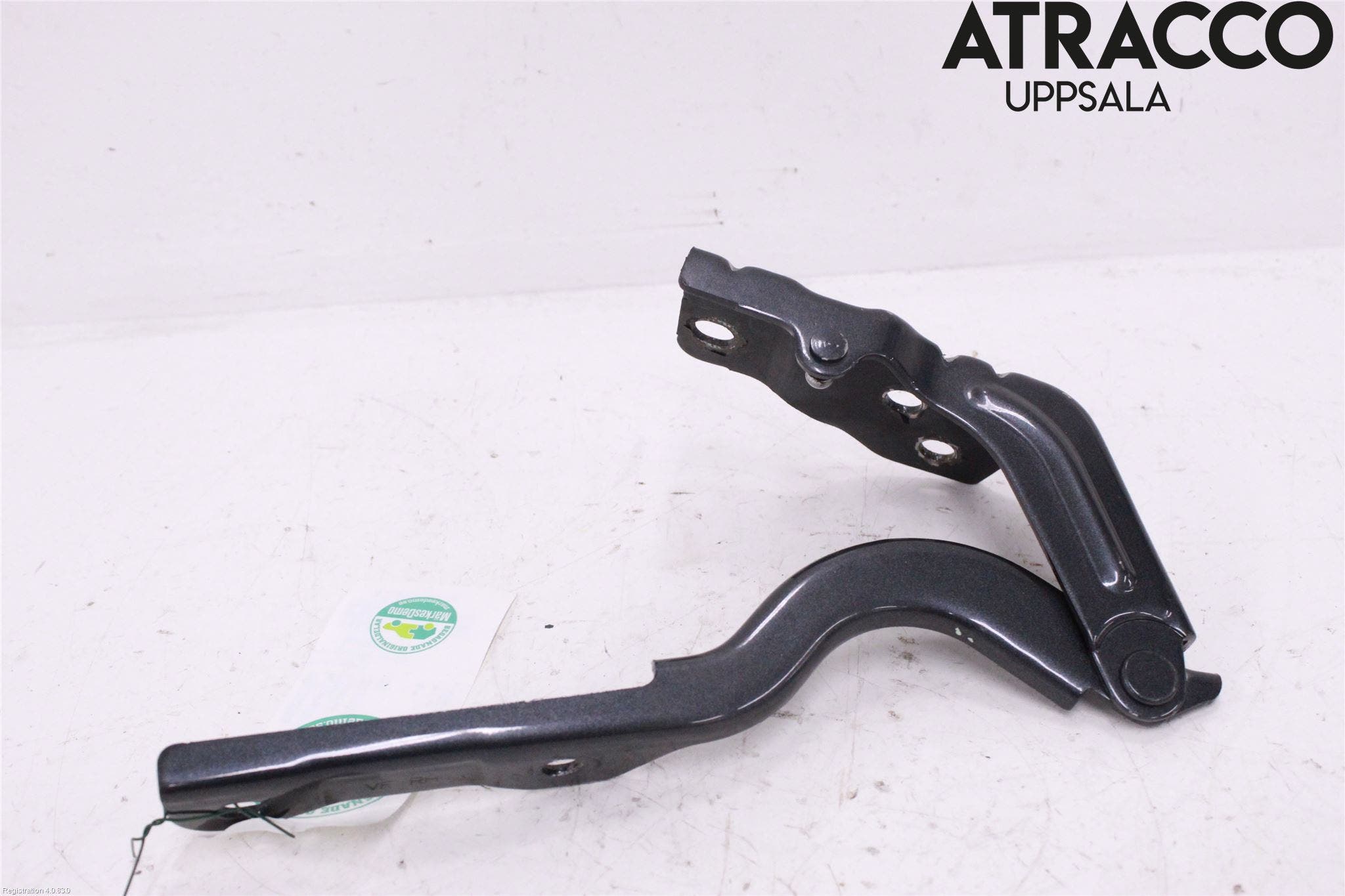 Hyundai i40 08-15 Huvgångjärn