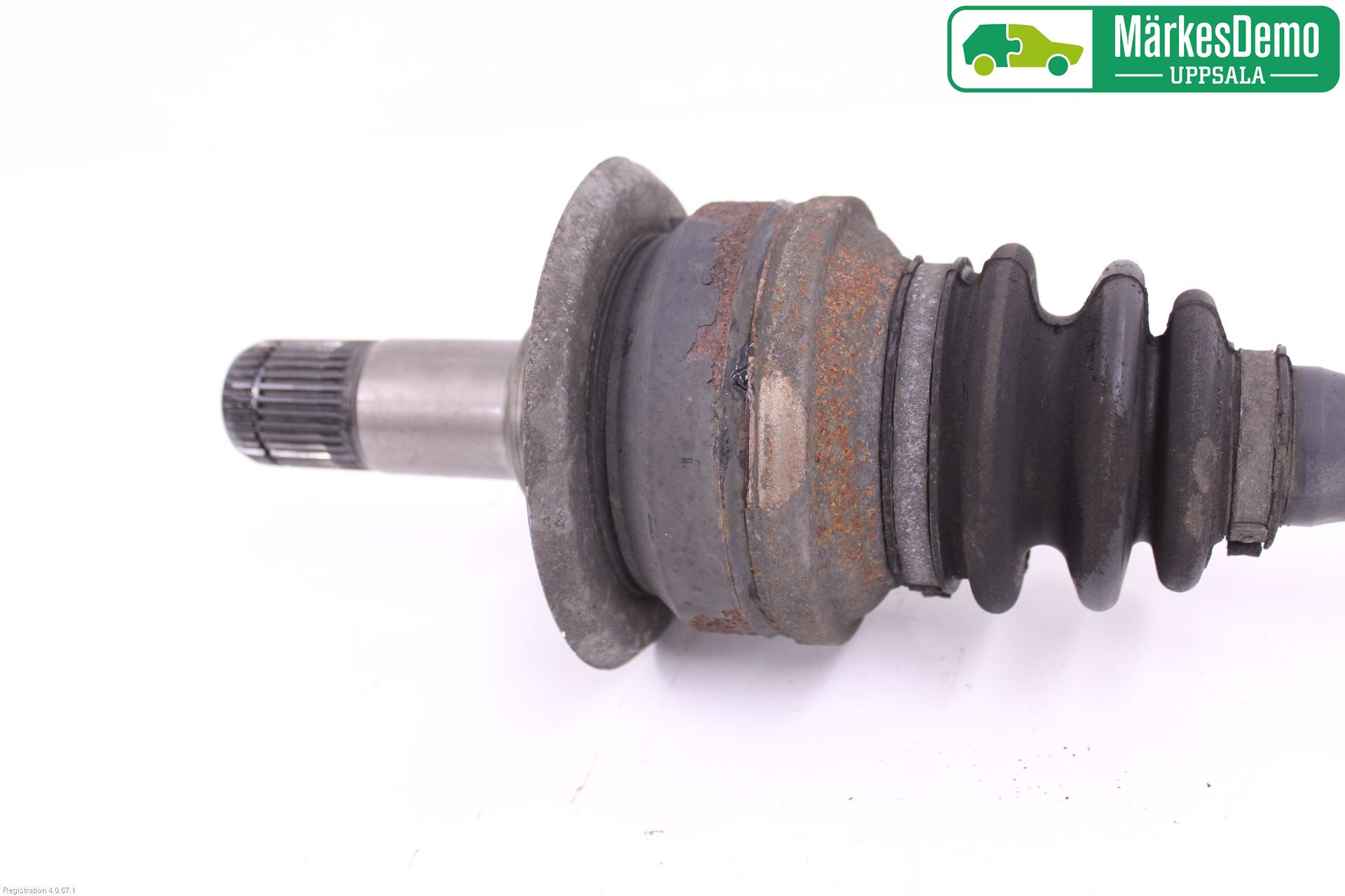 BMW 5 F10/F11/F18 09-17 Drivaxel Bak Vänster