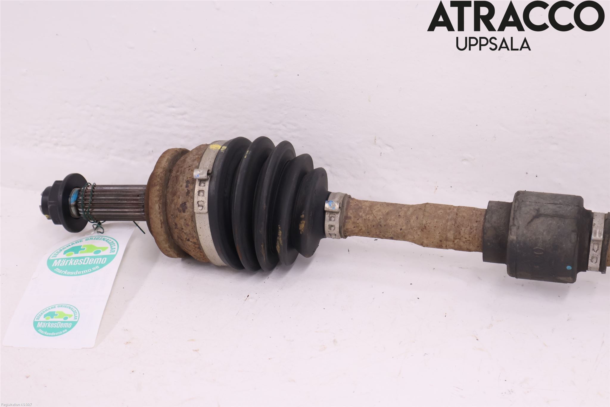 Kia STONIC 18->> Drivaxel Fram Höger