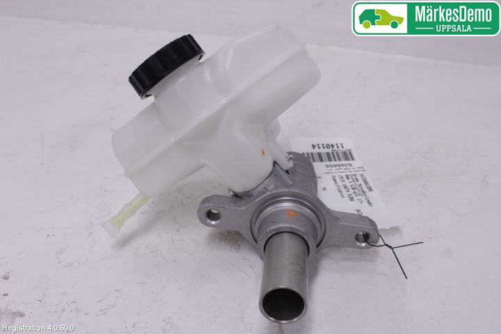 BMW 5 G30/G31/F90 17-23 Broms Huvudcylinder
