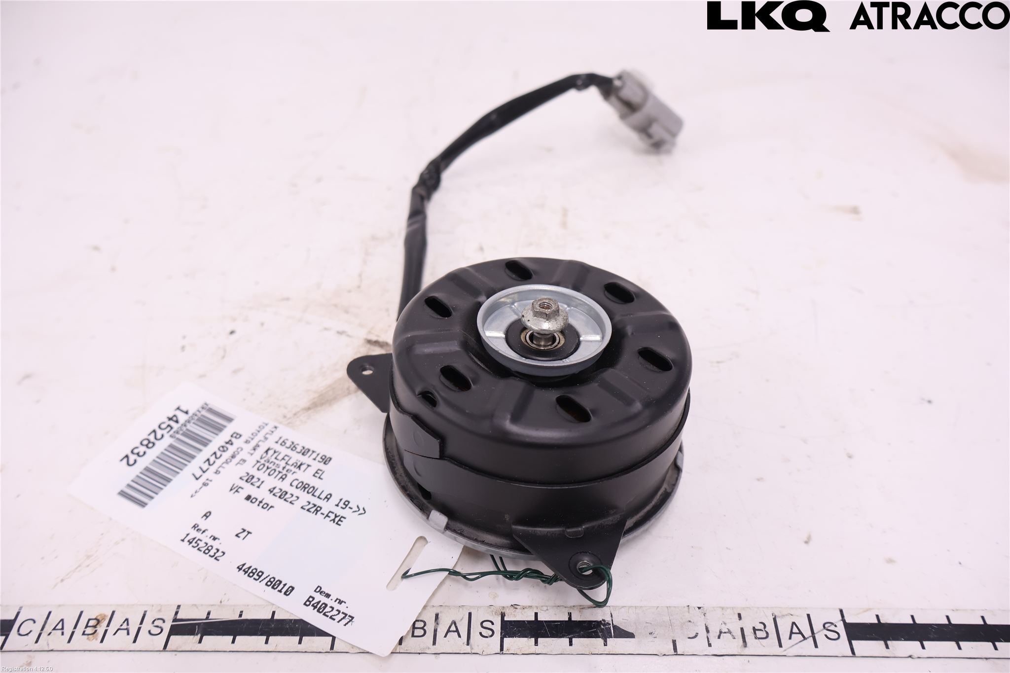 Toyota COROLLA 19- Kylfläkt El