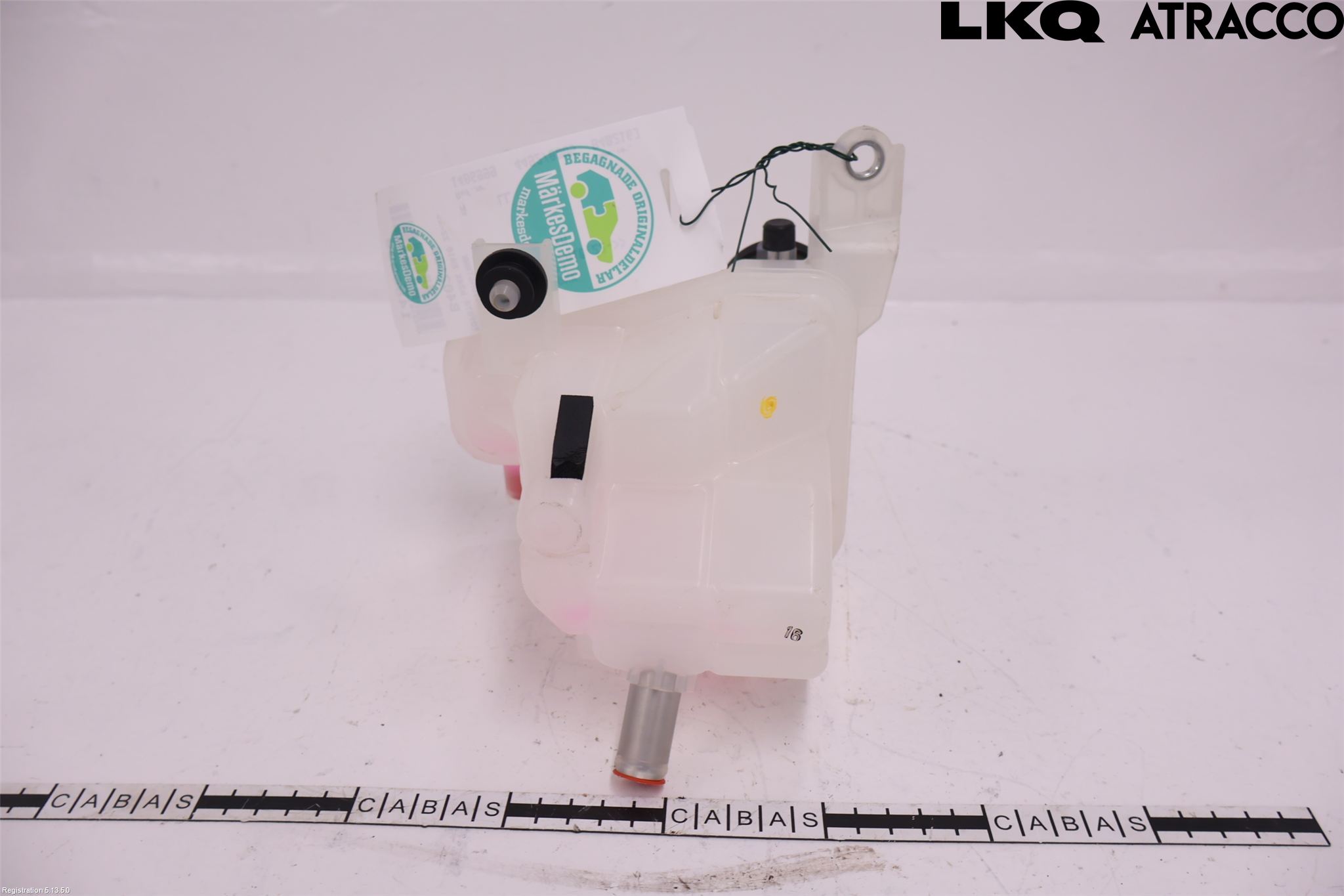 Toyota bZ4X EA10 22- Expansionstank