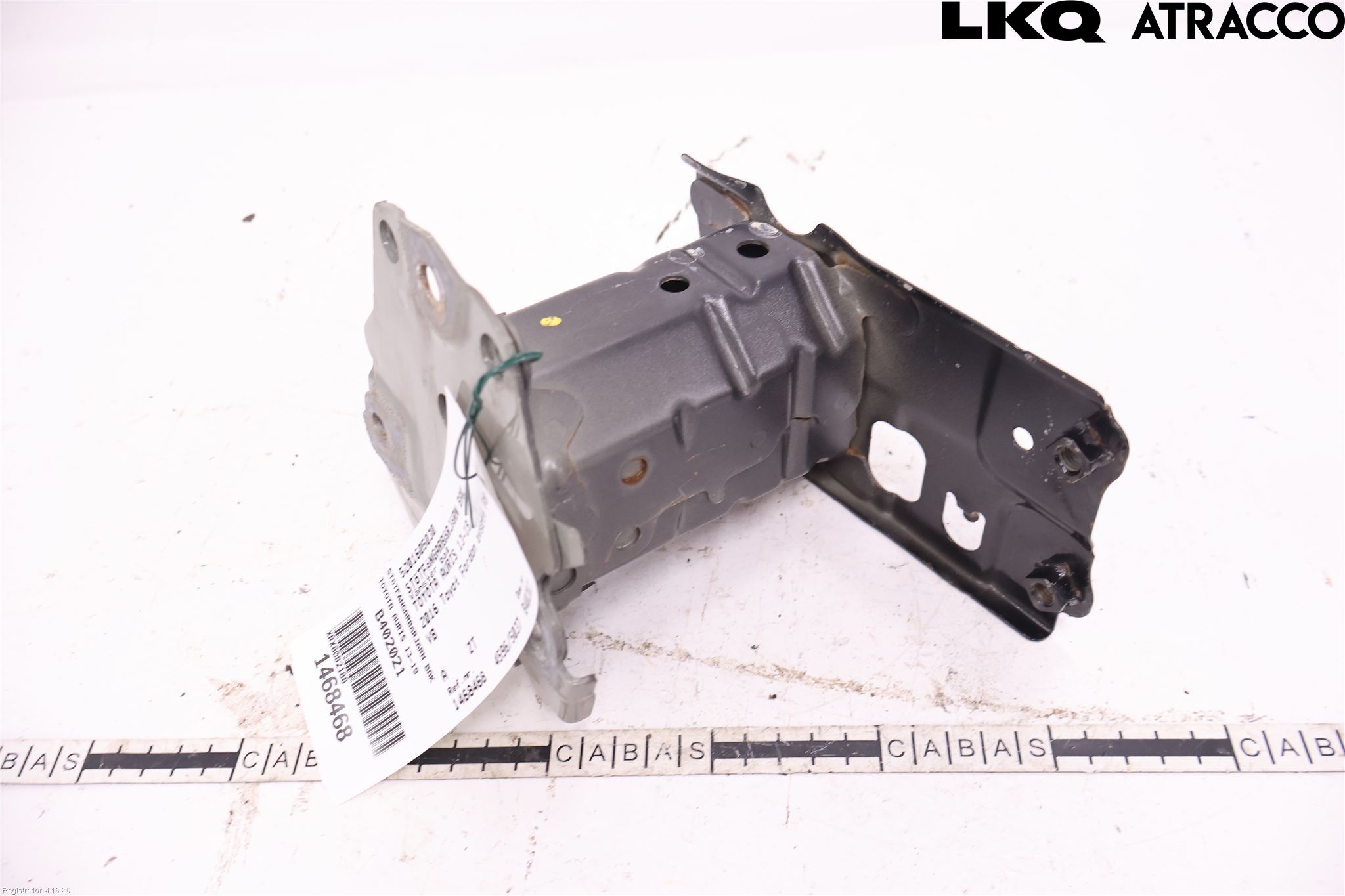 Toyota AURIS 13-19 Stötfångarbärjärn Bak