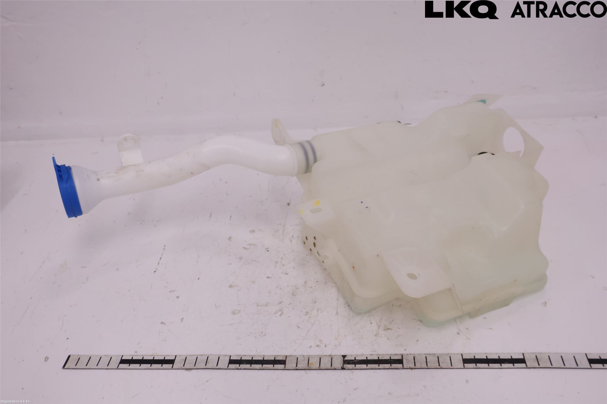 MG 4 23- Spolartank Vindruta