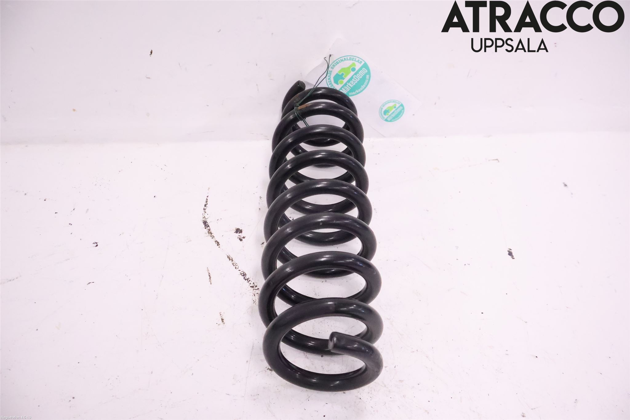 BMW 1 E87/81 5D/3D 03-11 Fjäder Bak