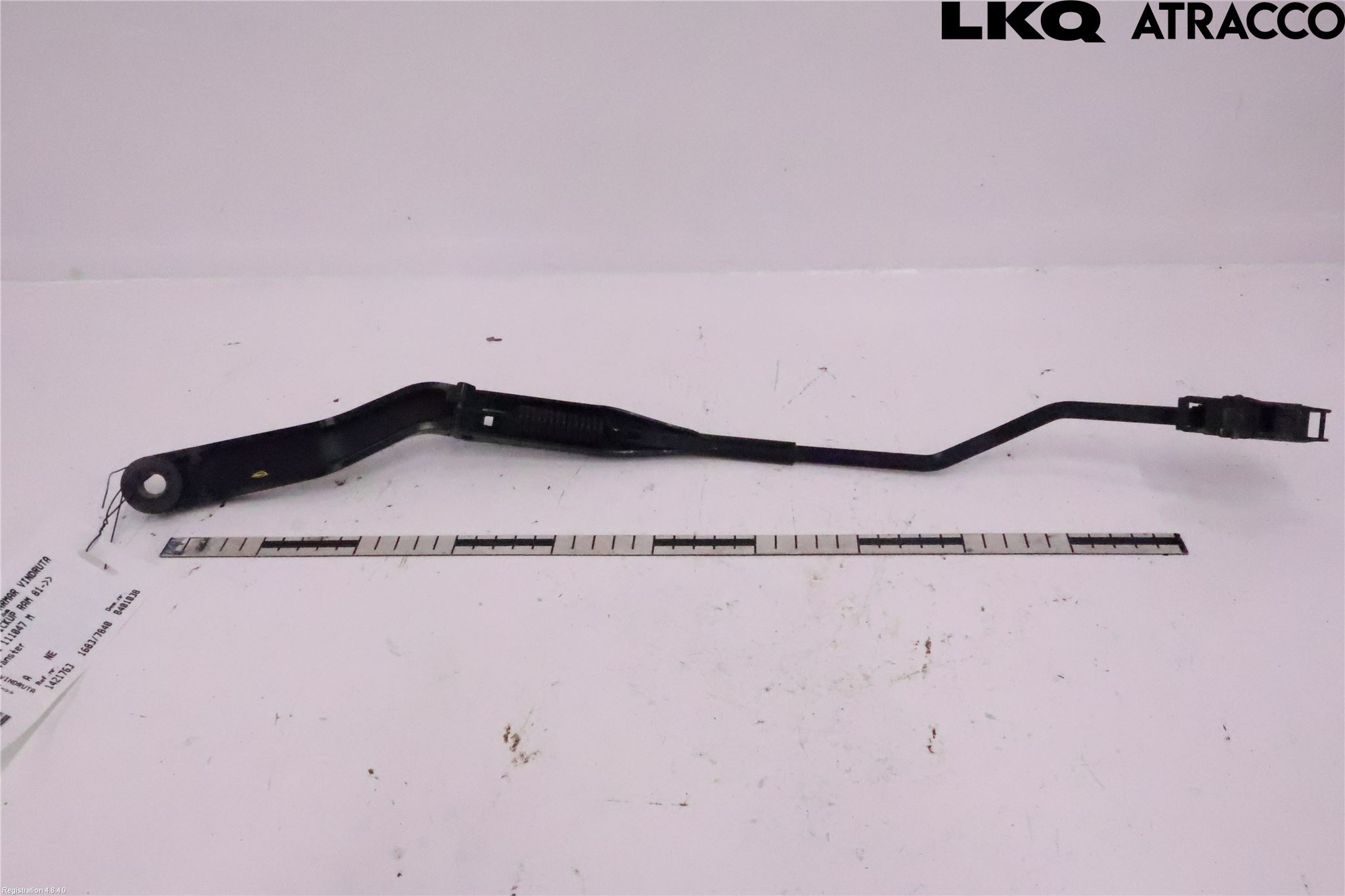 Dodge PICK UP RAM 81- Torkararm Armar Vindruta