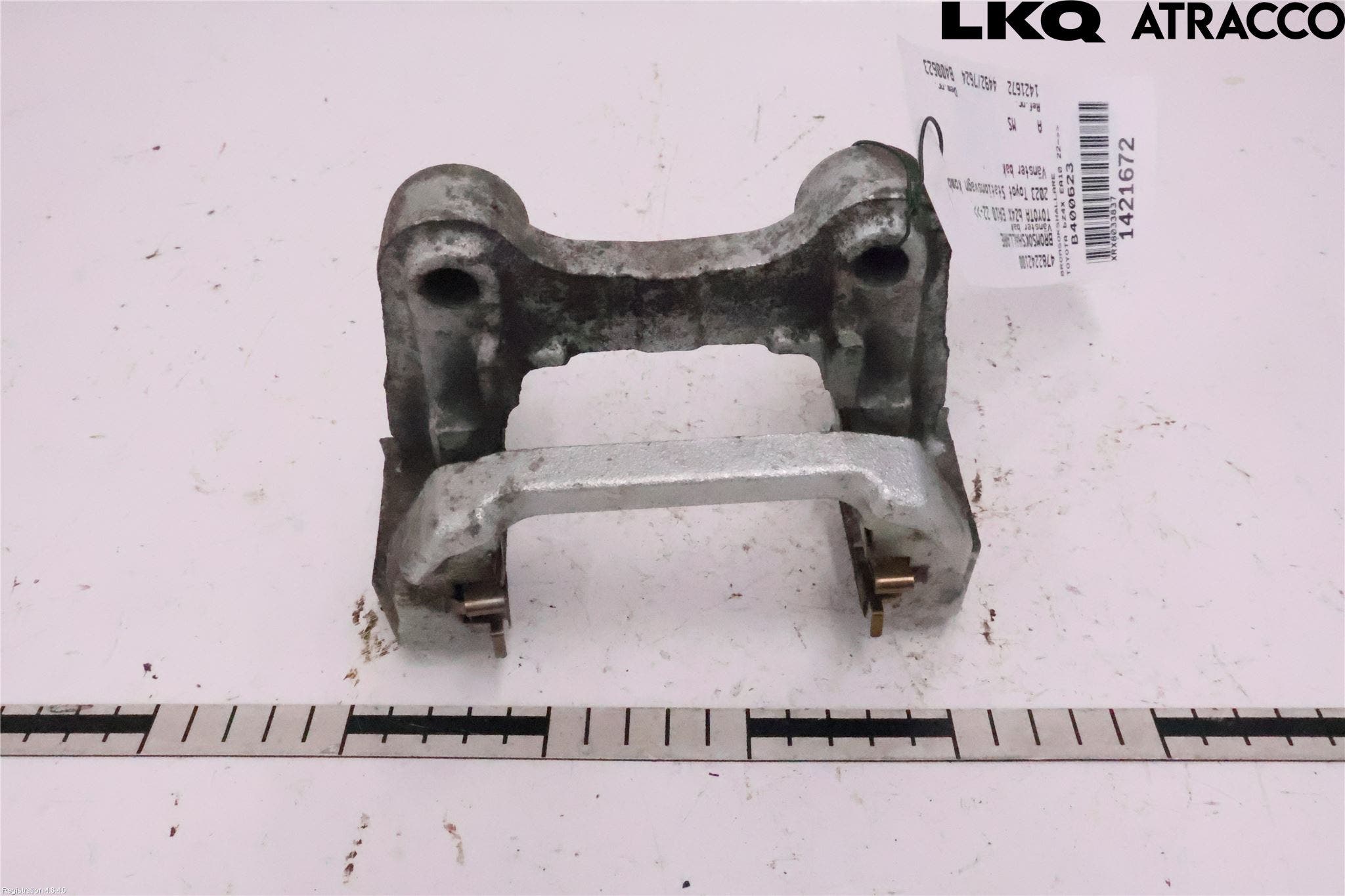 Toyota bZ4X EA10 22- Bromsokshållare