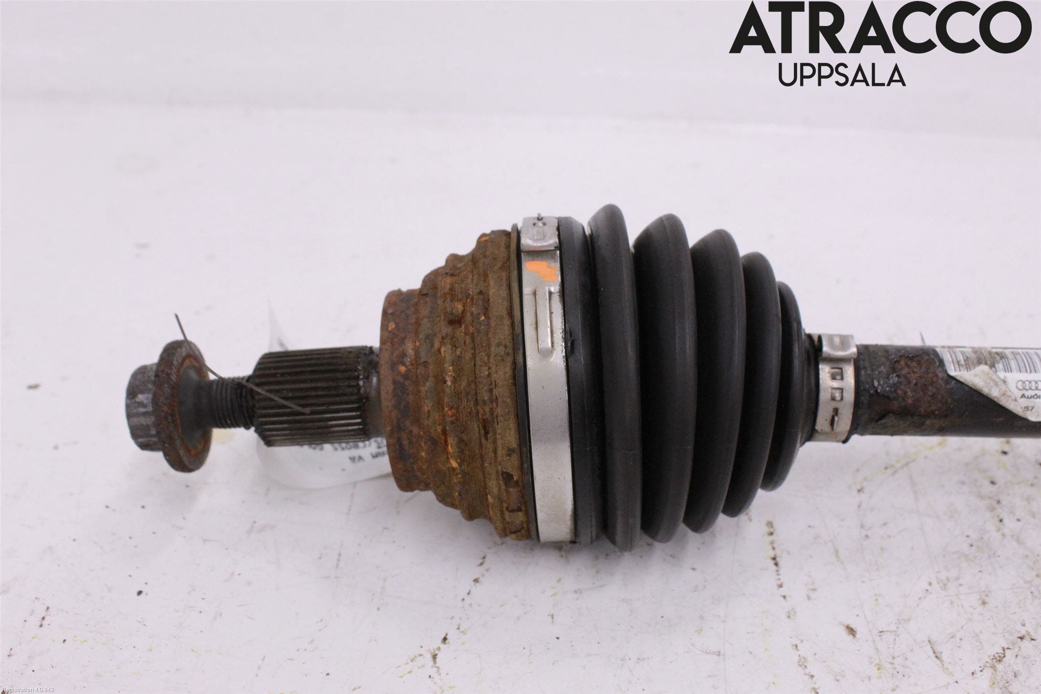 Volkswagen VW GOLF PLUS/CROSS GOLF 04-14 Drivaxel Fram Vänster