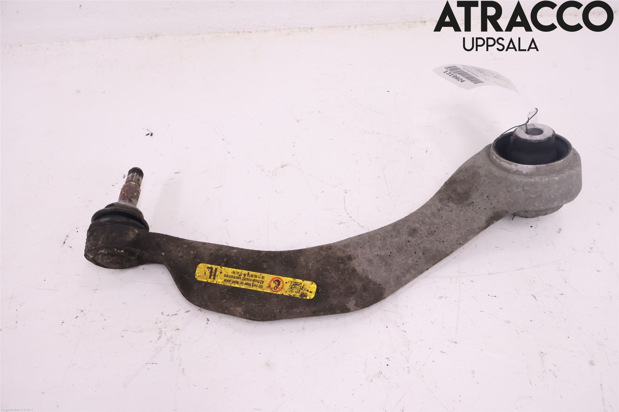 BMW 5 F10/F11/F18 09-17 Bärarm Fram Undre Vä