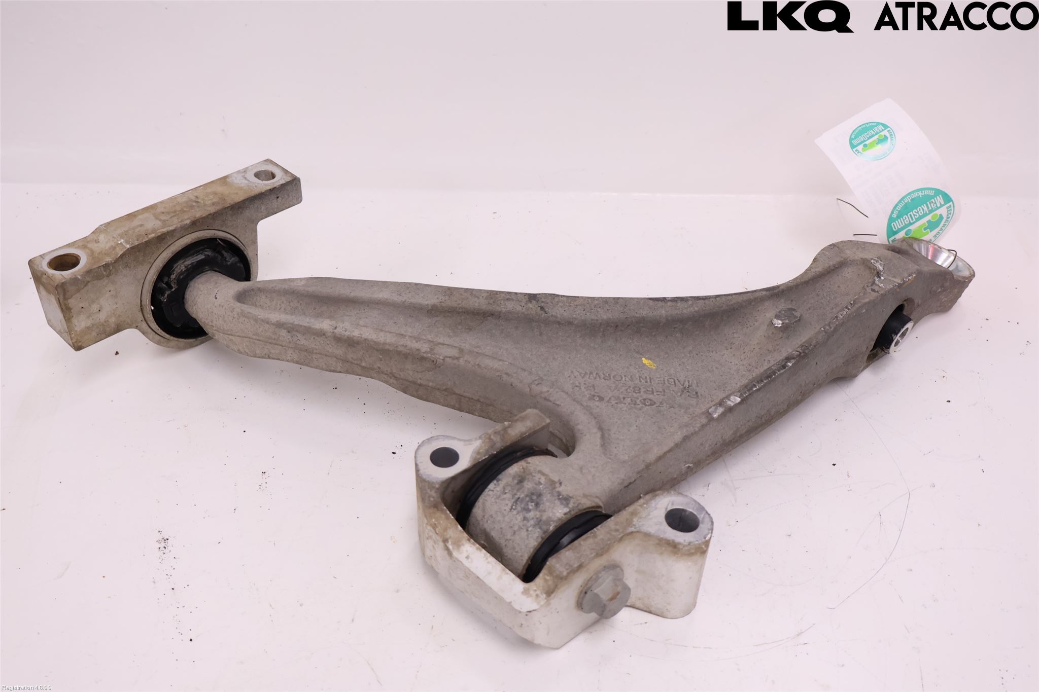 Volvo V90 17->> Bärarm Fram Undre Hö