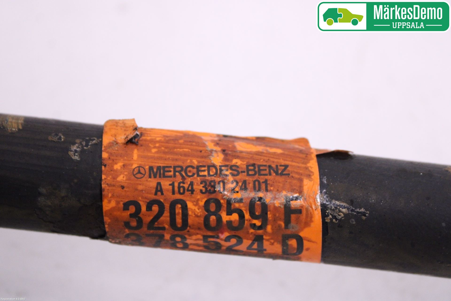 Mercedes-Benz MB ML (W164) 05-11 Drivaxel Fram Höger