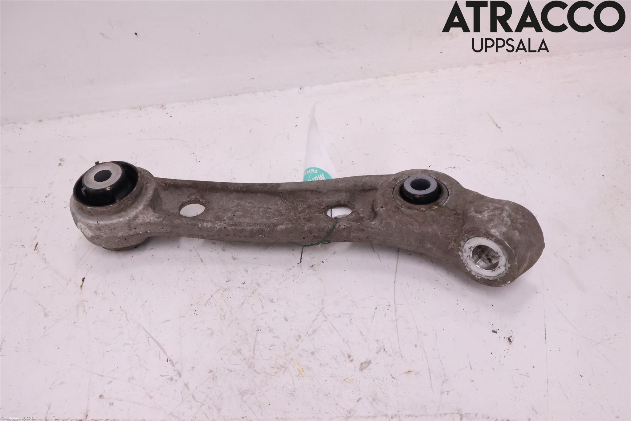 BMW 5 G30/G31/F90 17-23 Bärarm Fram Undre Vä