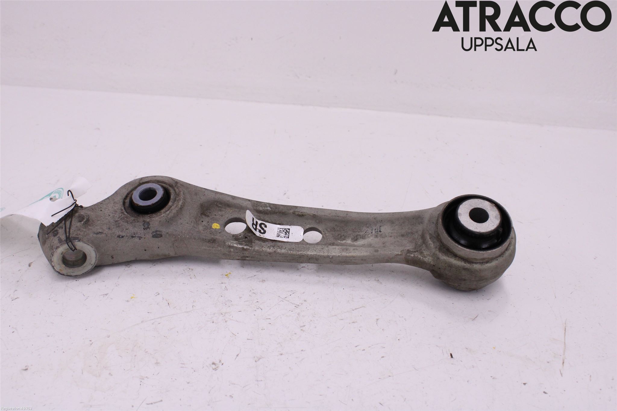 BMW 5 F10/F11/F18 09-17 Bärarm Fram Undre Hö