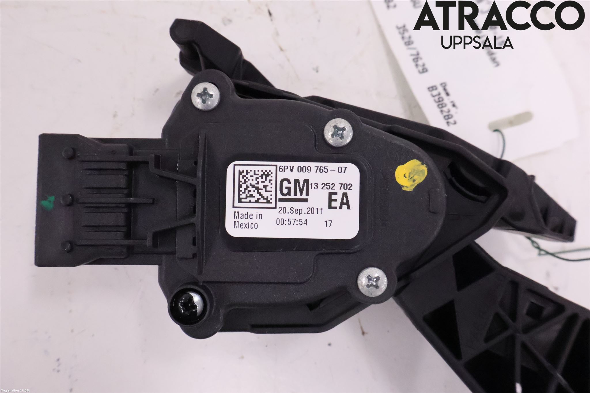 Opel ASTRA J 10-15 Gaspedal