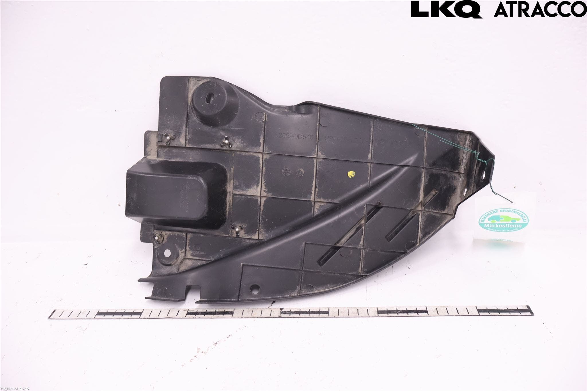 Toyota YARIS CROSS XP21 21- Skärm Inner