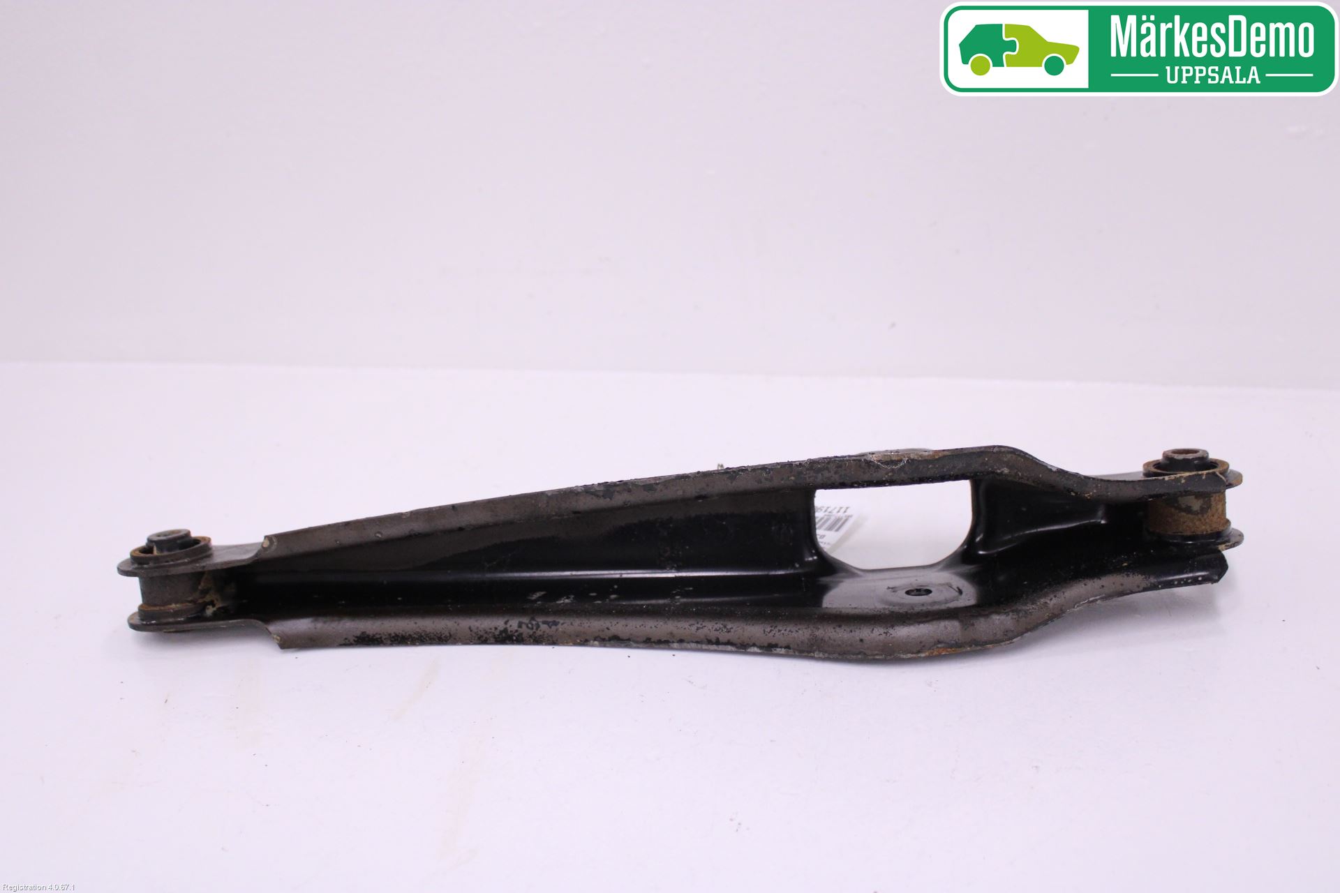 Mitsubishi OUTLANDER 13-21 Bärarm Bak Höger