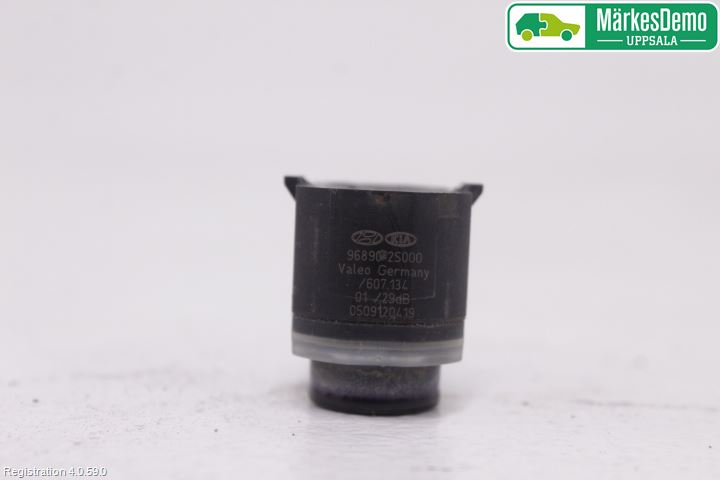 Kia SPORTAGE (SL) 11-15 Parkeringshjälp Frontsensor