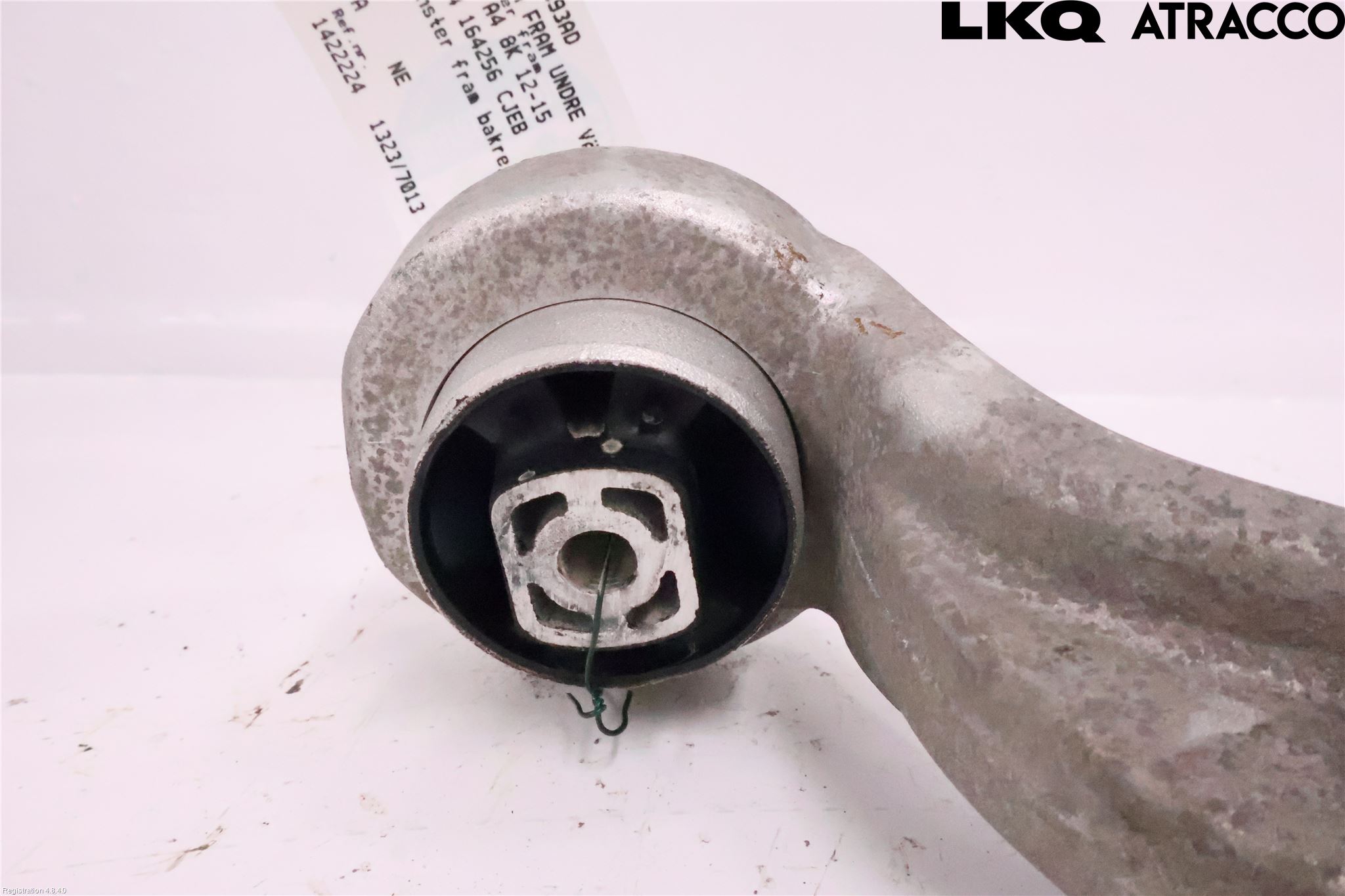 Audi A4 12-15 Bärarm Fram Undre Vä