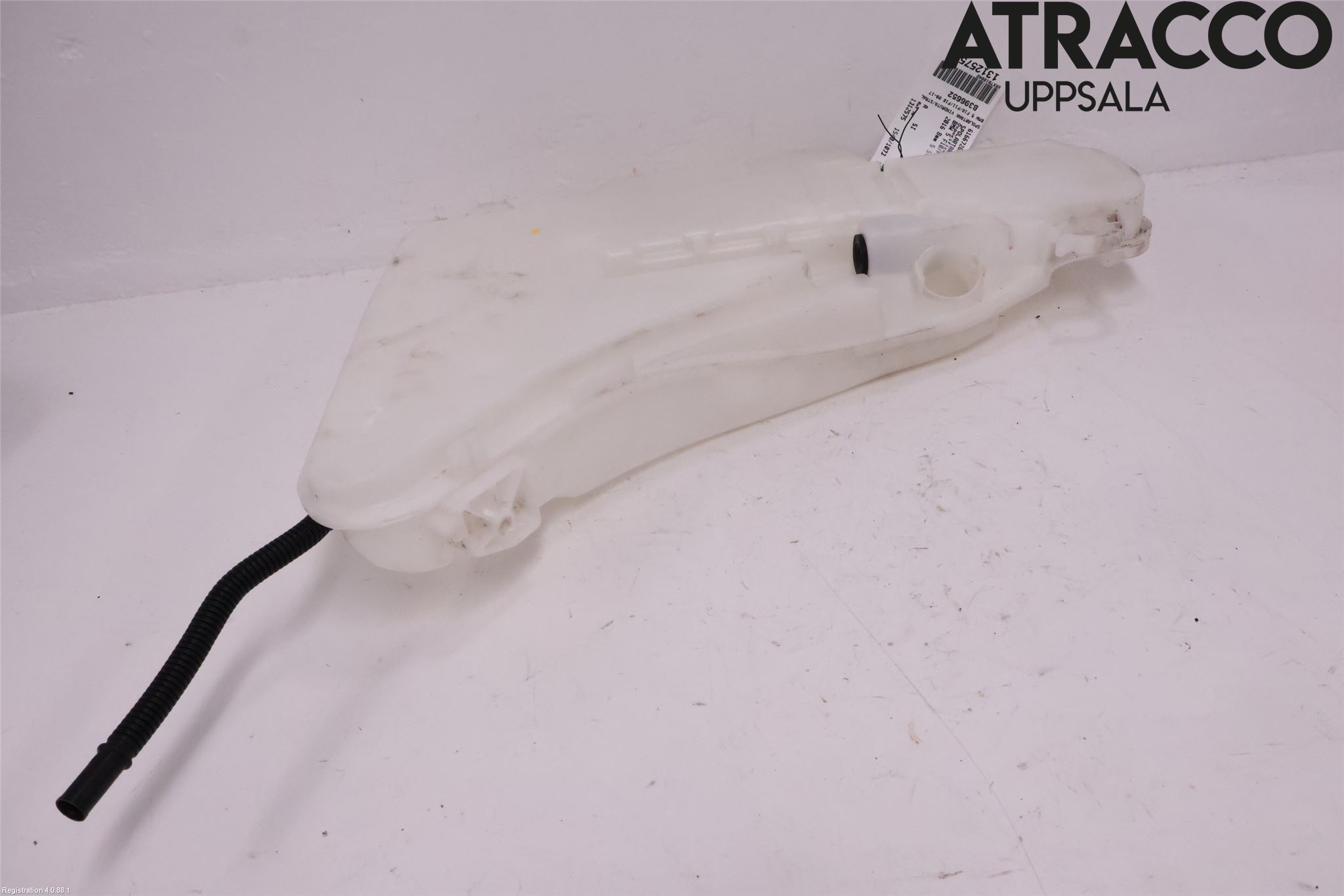 BMW 5 F10/F11/F18 09-17 Spolartank Vindruta-Strål