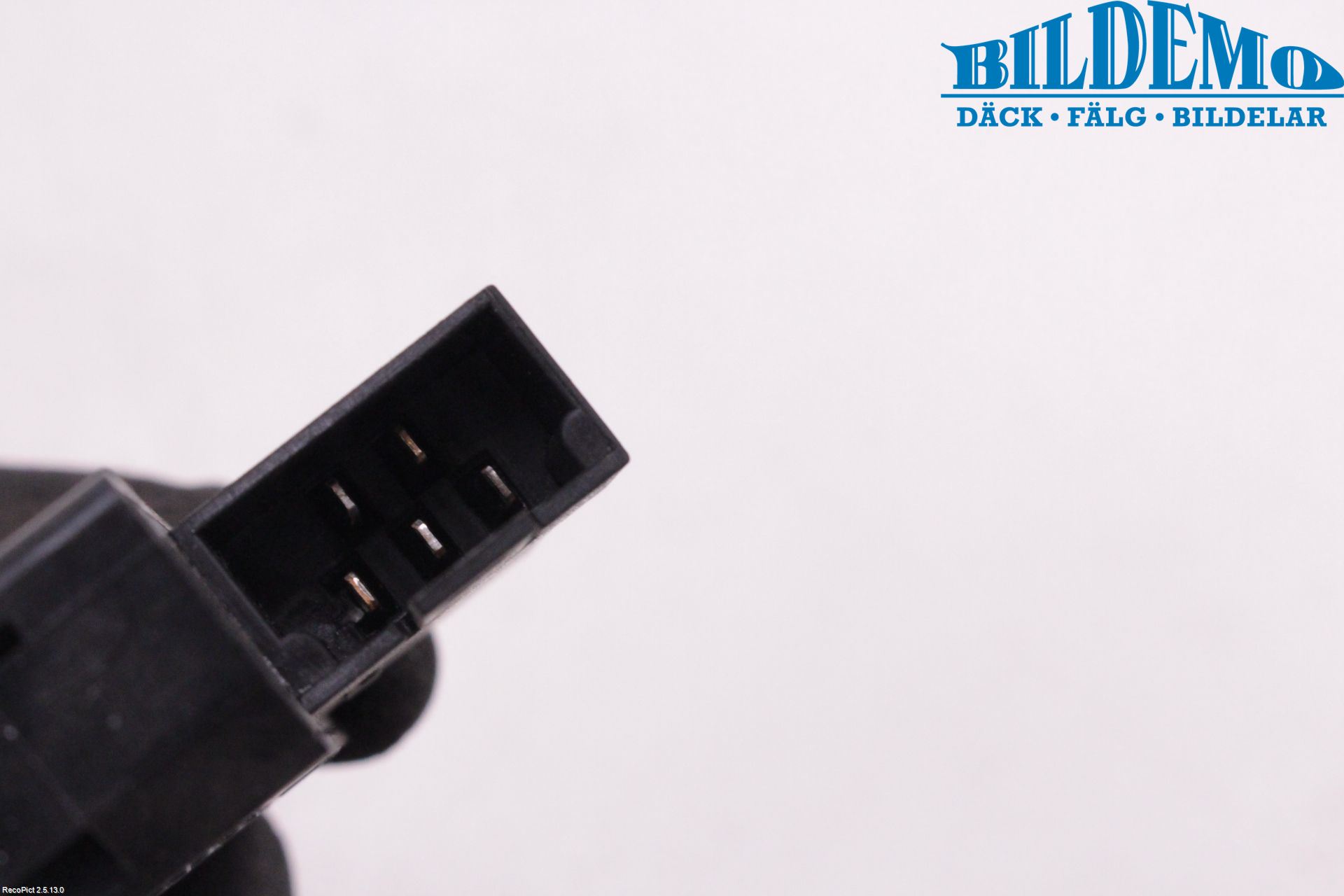 Saab 9-5     06-10 Strömställare Stolminne