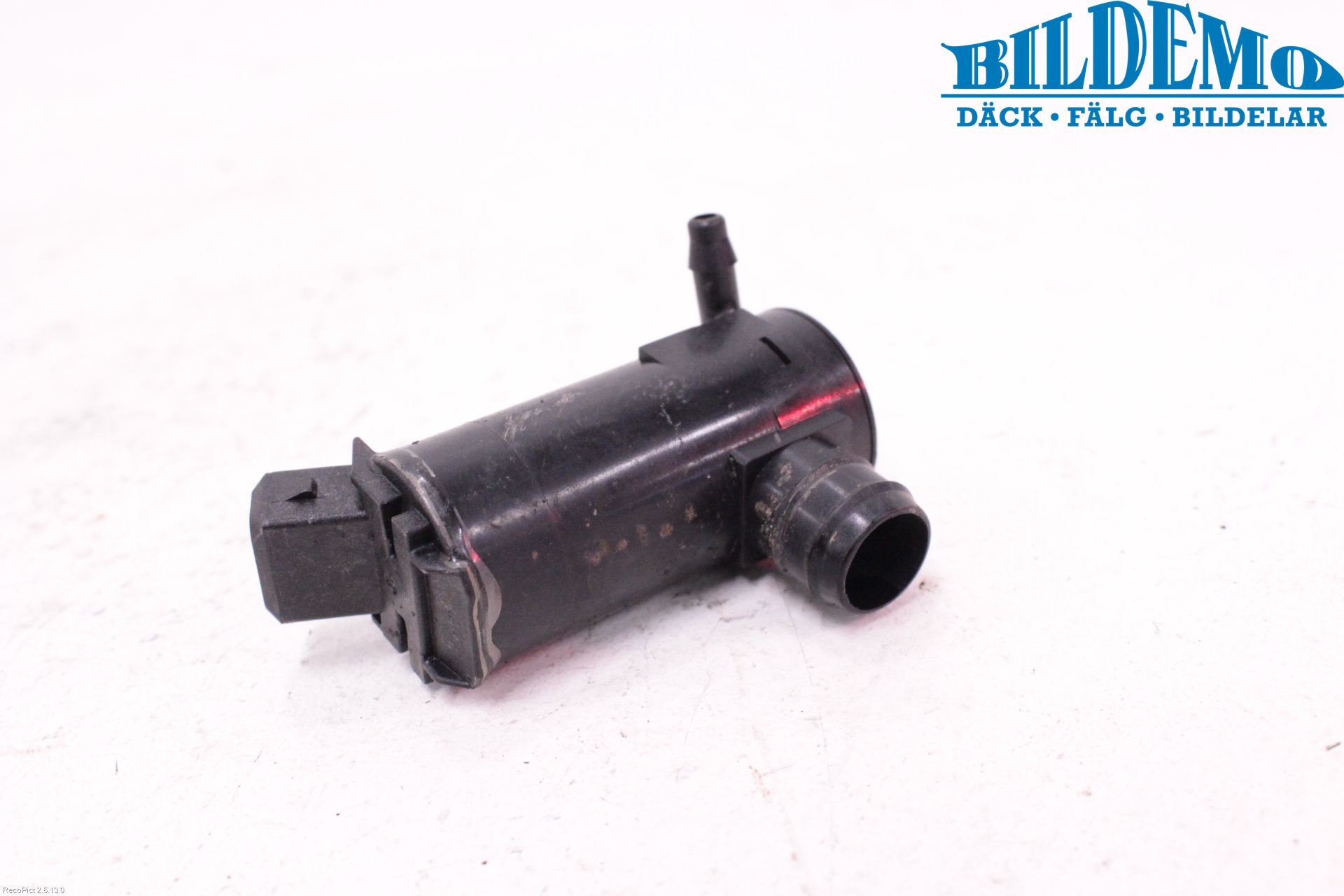 Volvo S40/V40    96-04 Spolarpump Baklucka