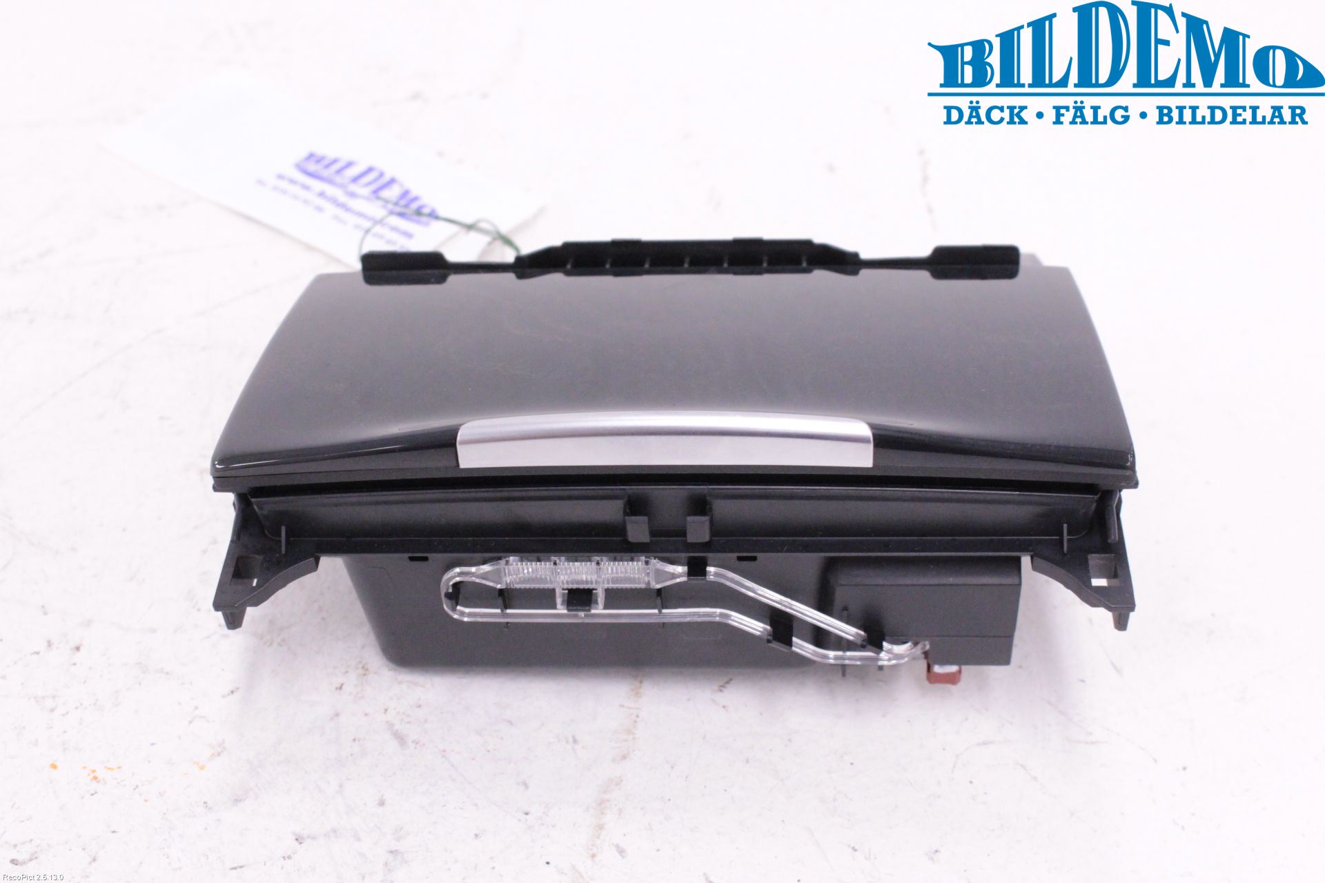 Mercedes-Benz MB CLS (C218/X218) 11-17 Instrumentbräda Förvaringsfack