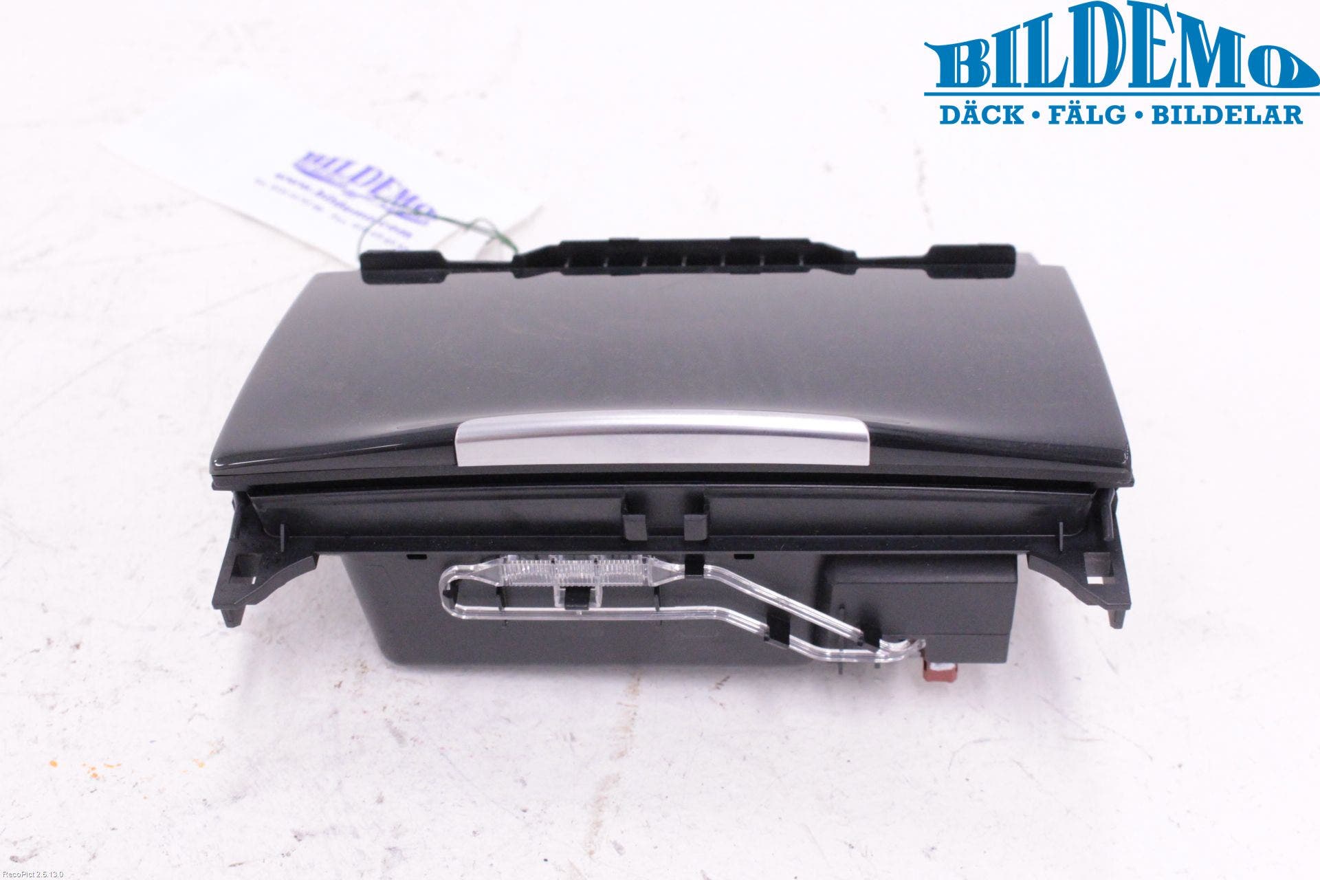 Mercedes-Benz MB CLS (C218/X218) 11-17 Instrumentbräda Förvaringsfack