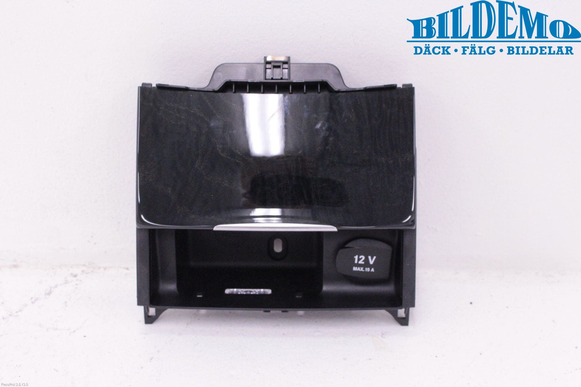 Mercedes-Benz MB CLS (C218/X218) 11-17 Instrumentbräda Förvaringsfack