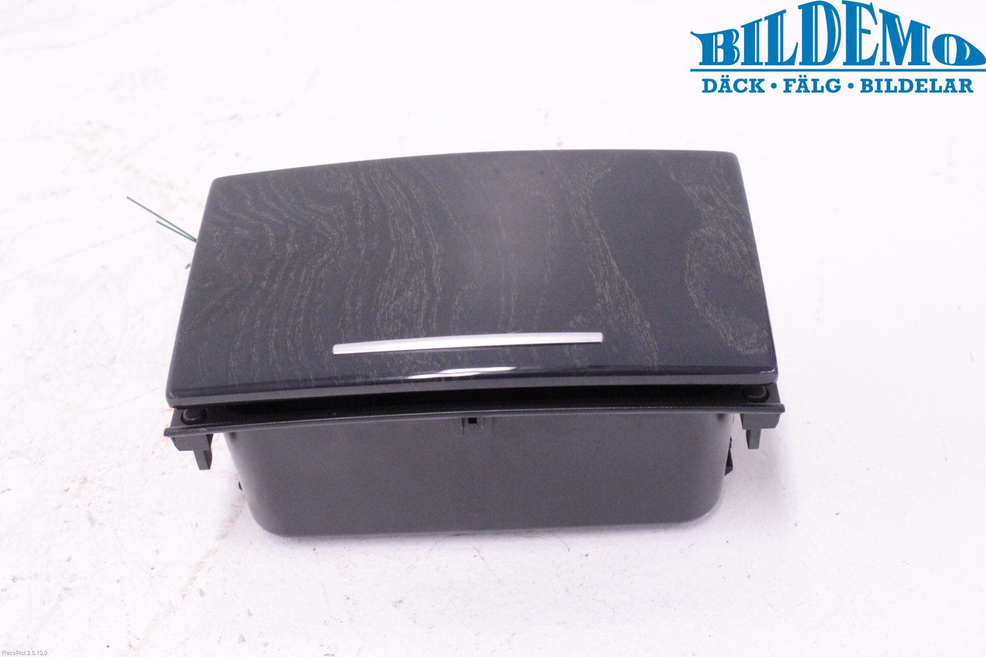 Mercedes-Benz MB CLS (C218/X218) 11-17 Instrumentbräda Förvaringsfack