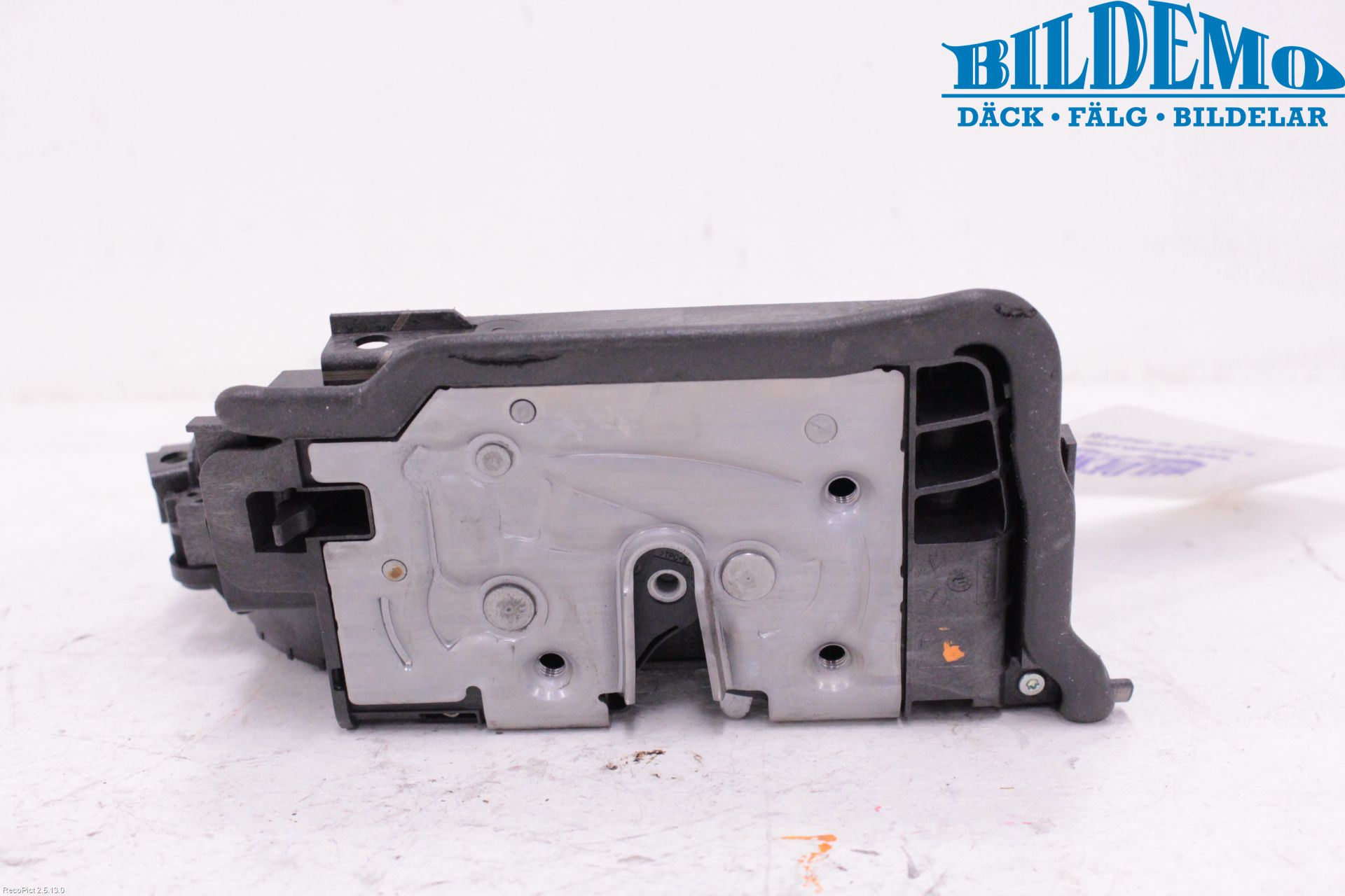 Mini ONE/COOPER 5DR F55 14-24 Låskista-Dörrlås