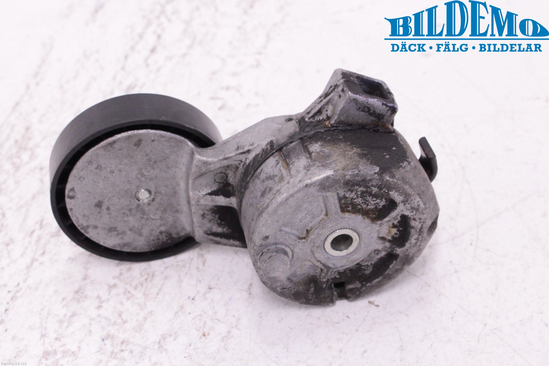 Saab 9-5     06-10 Remspännare