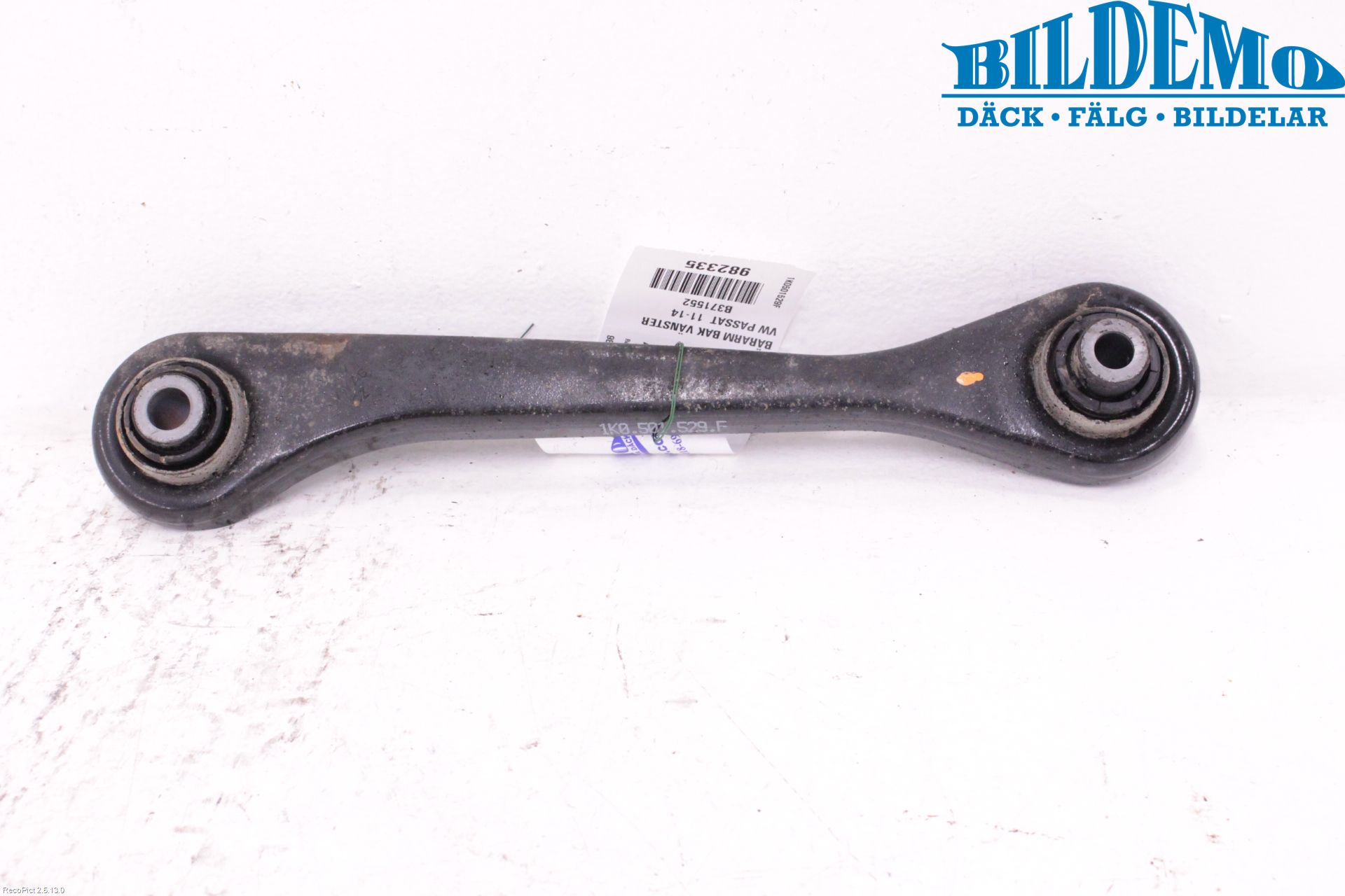 Volkswagen VW PASSAT 11-14 Bärarm Bak Vänster