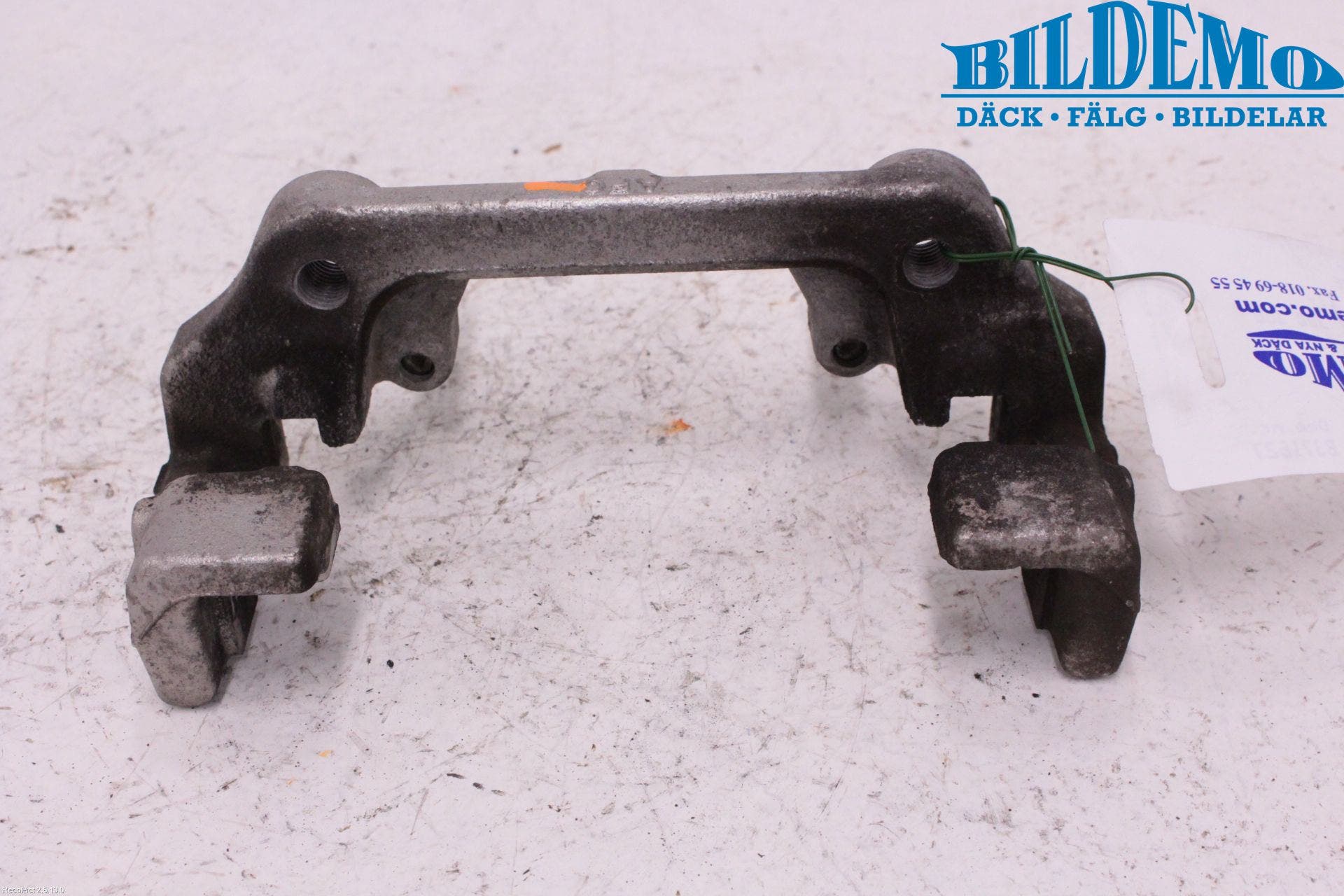 BMW 1 F20/F21 11-19 Bromsokshållare