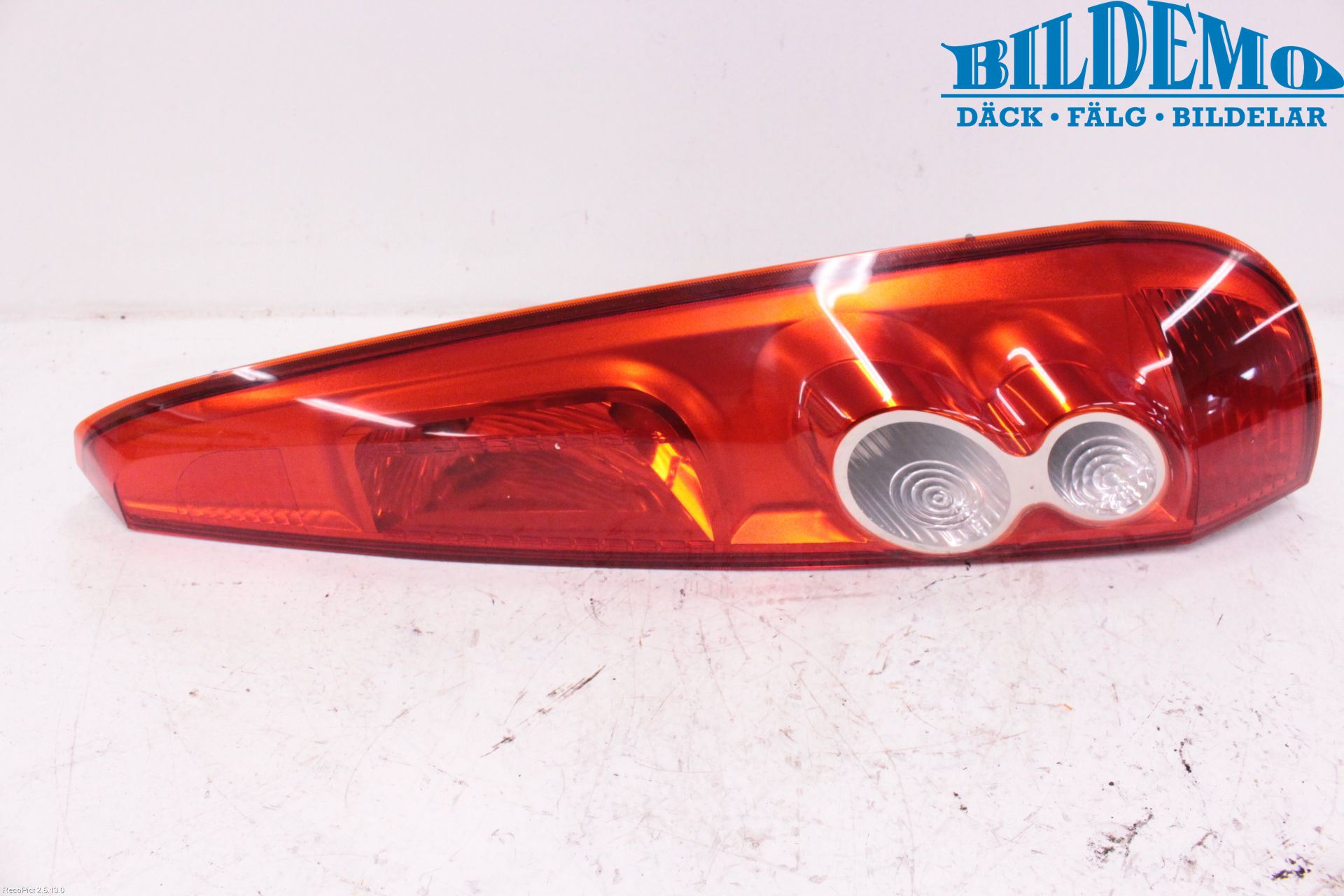 Ford FIESTA     06-08 Bakljus Höger