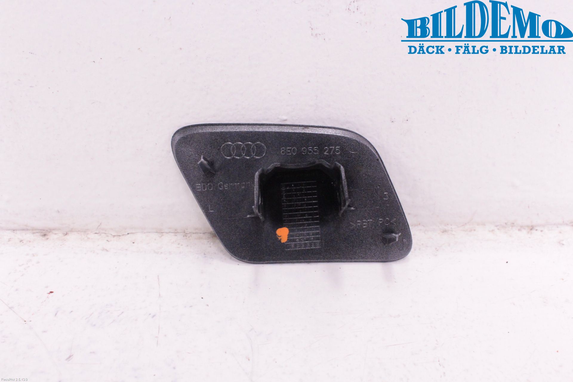 Audi A4/S4 01-05 Spolarmunstycke Strålkastare