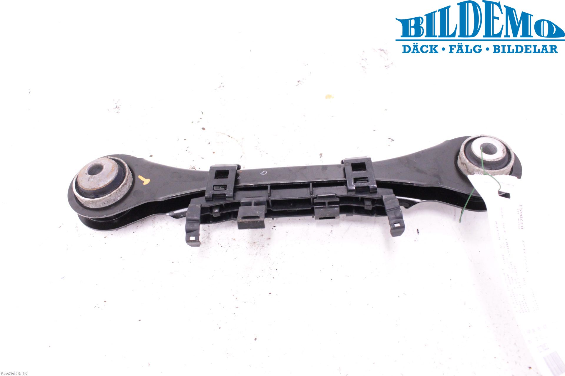 BMW 1 F20/F21 11-19 Bärarm Bak Övre Vänster