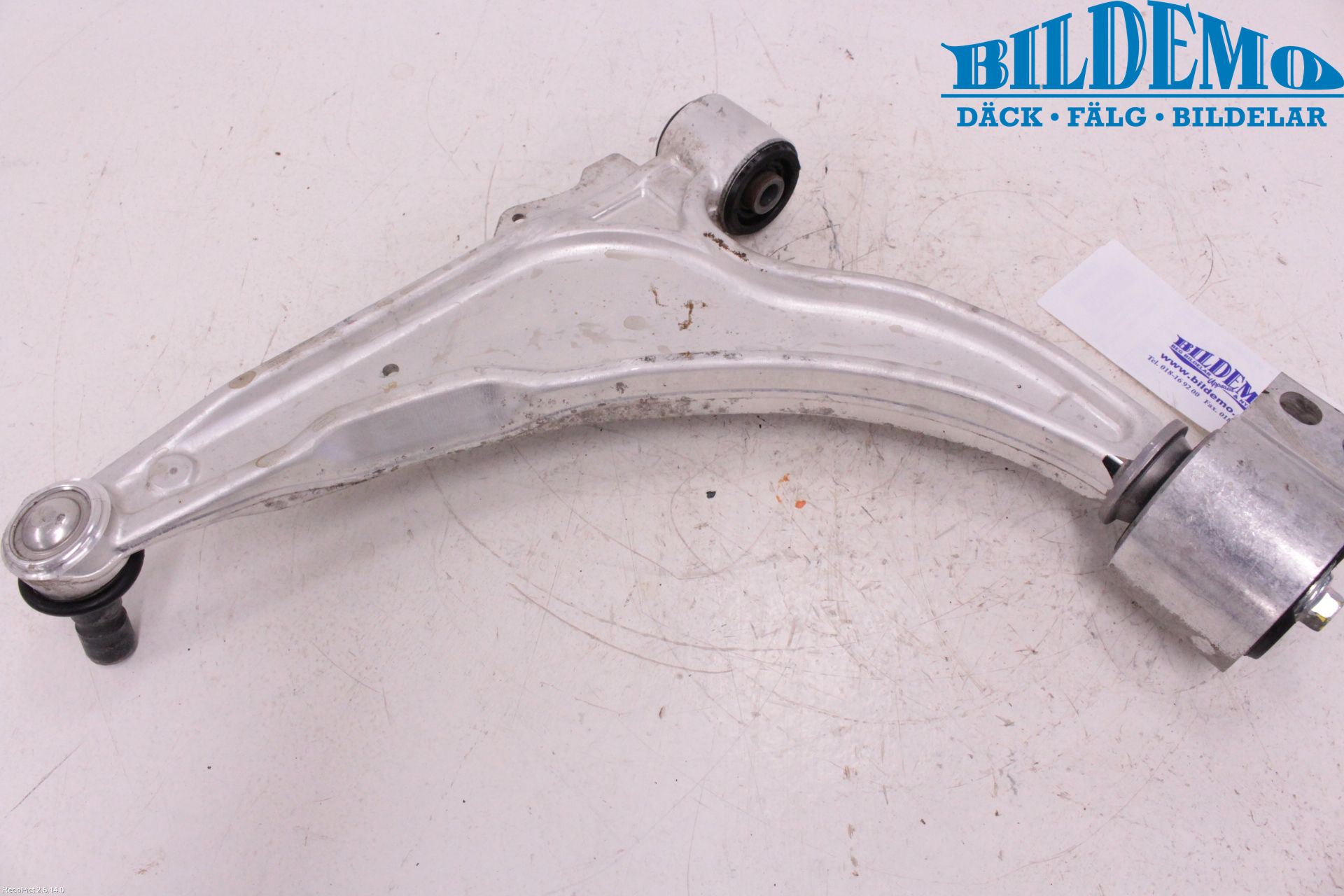 Opel ASTRA J 10-15 Bärarm Fram Undre Hö