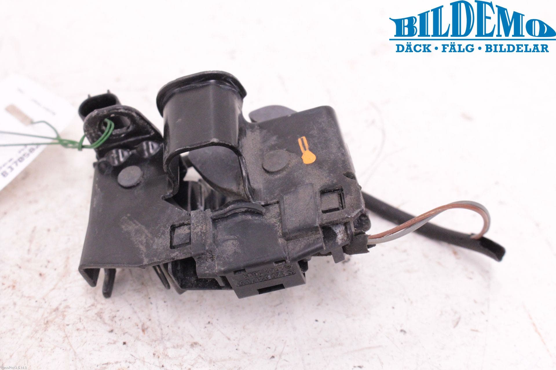 Mercedes-Benz MB S-KLASS (W220) 99-05 Huvlås