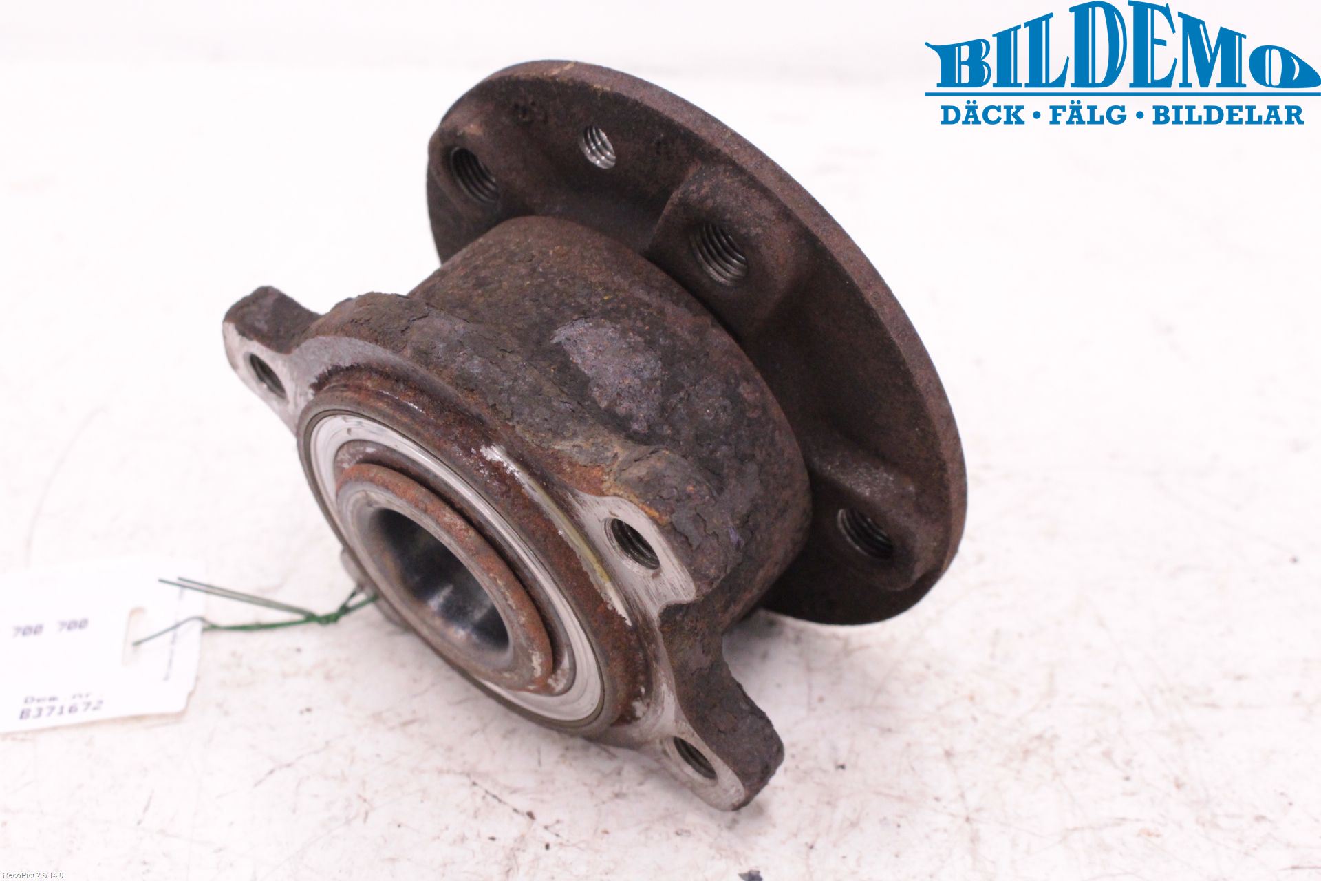 Volvo XC70 14-16 Nav Bak