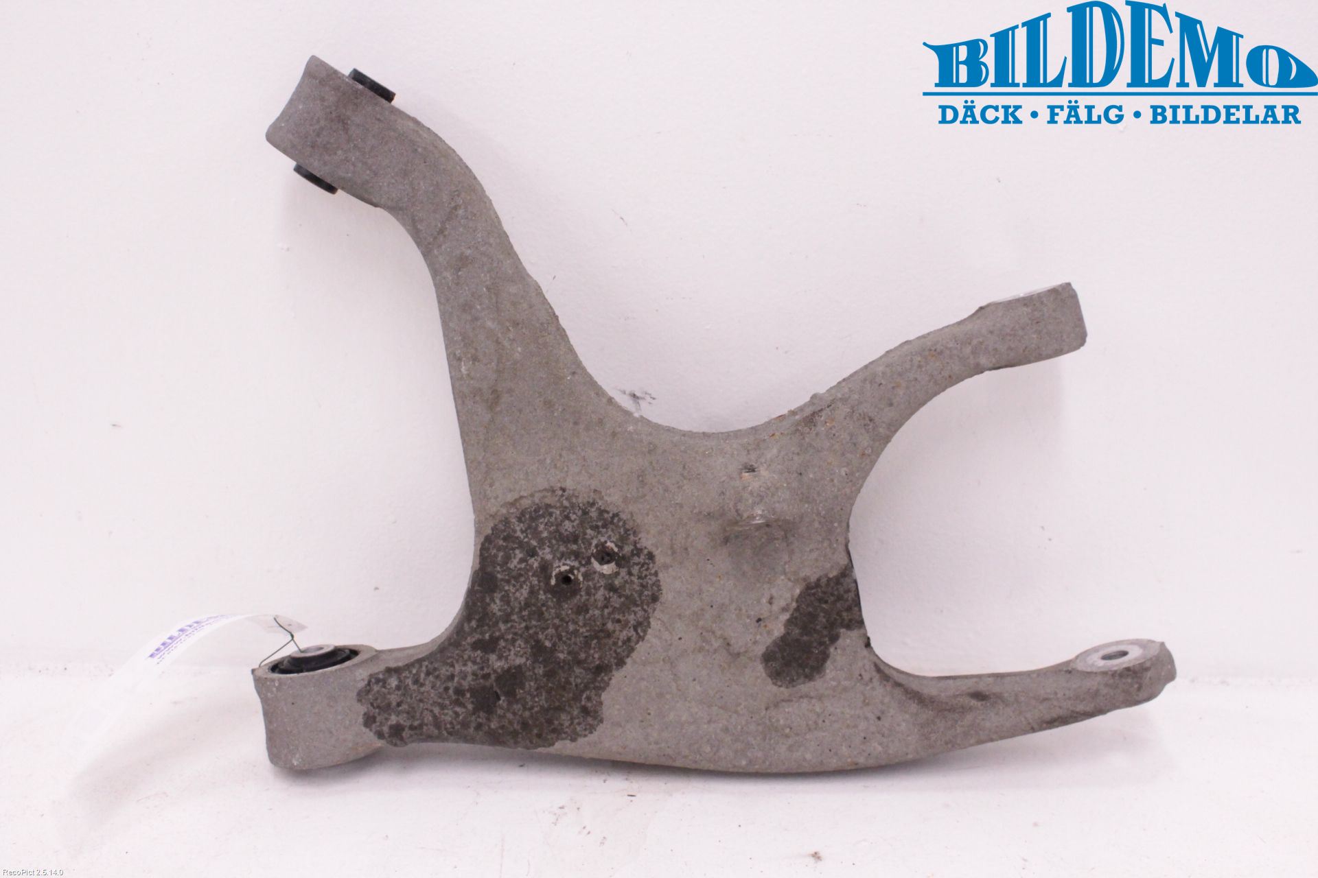 Audi A4 12-15 Bärarm Bak Höger