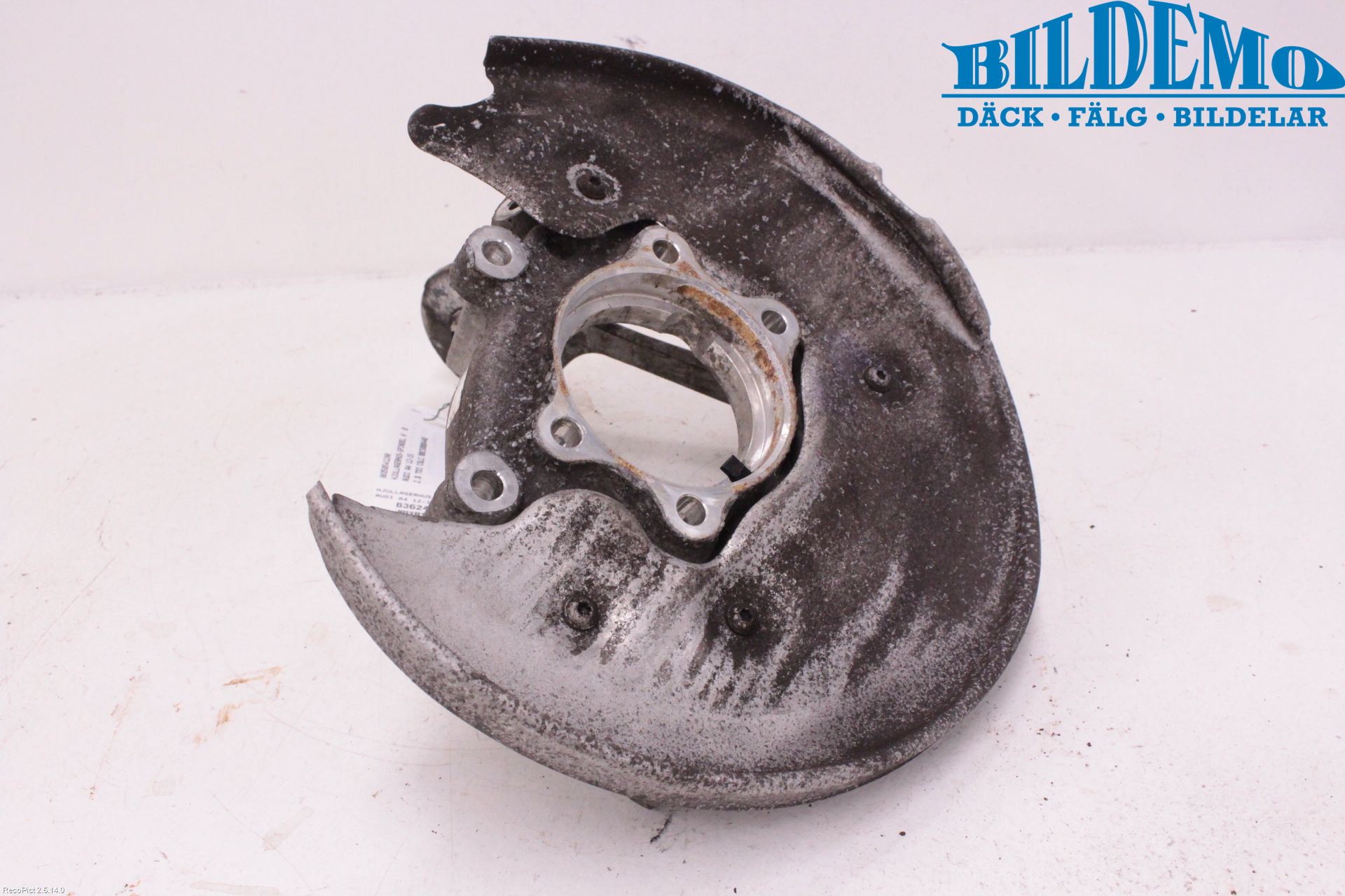 Audi A4 12-15 Hjullagerhus-Spindel Hö B