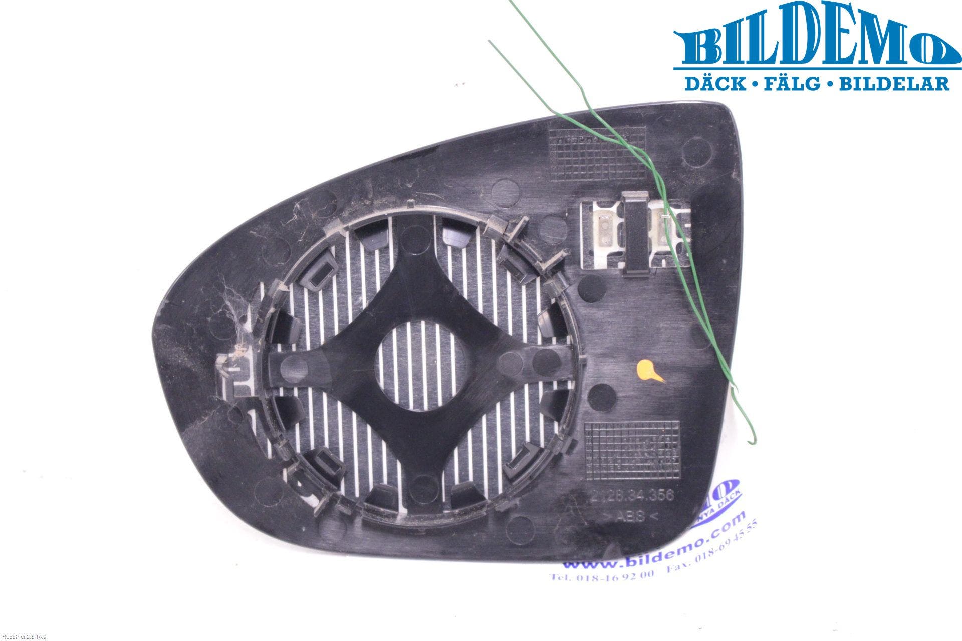 Opel MERIVA B 10-17 Spegelglas Hö