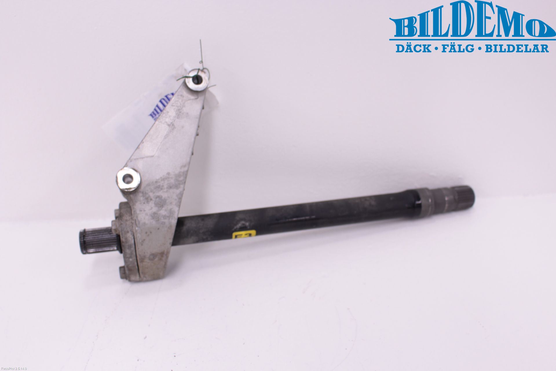 Opel MERIVA B 10-17 Drivaxel Fram Höger